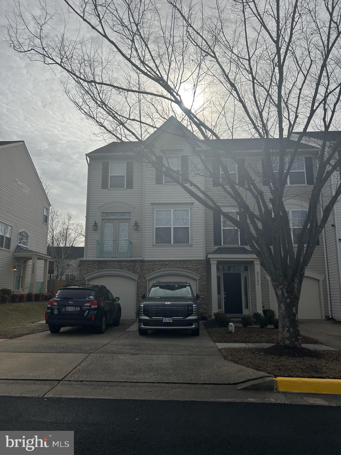 SOUTH RIDING - Residential