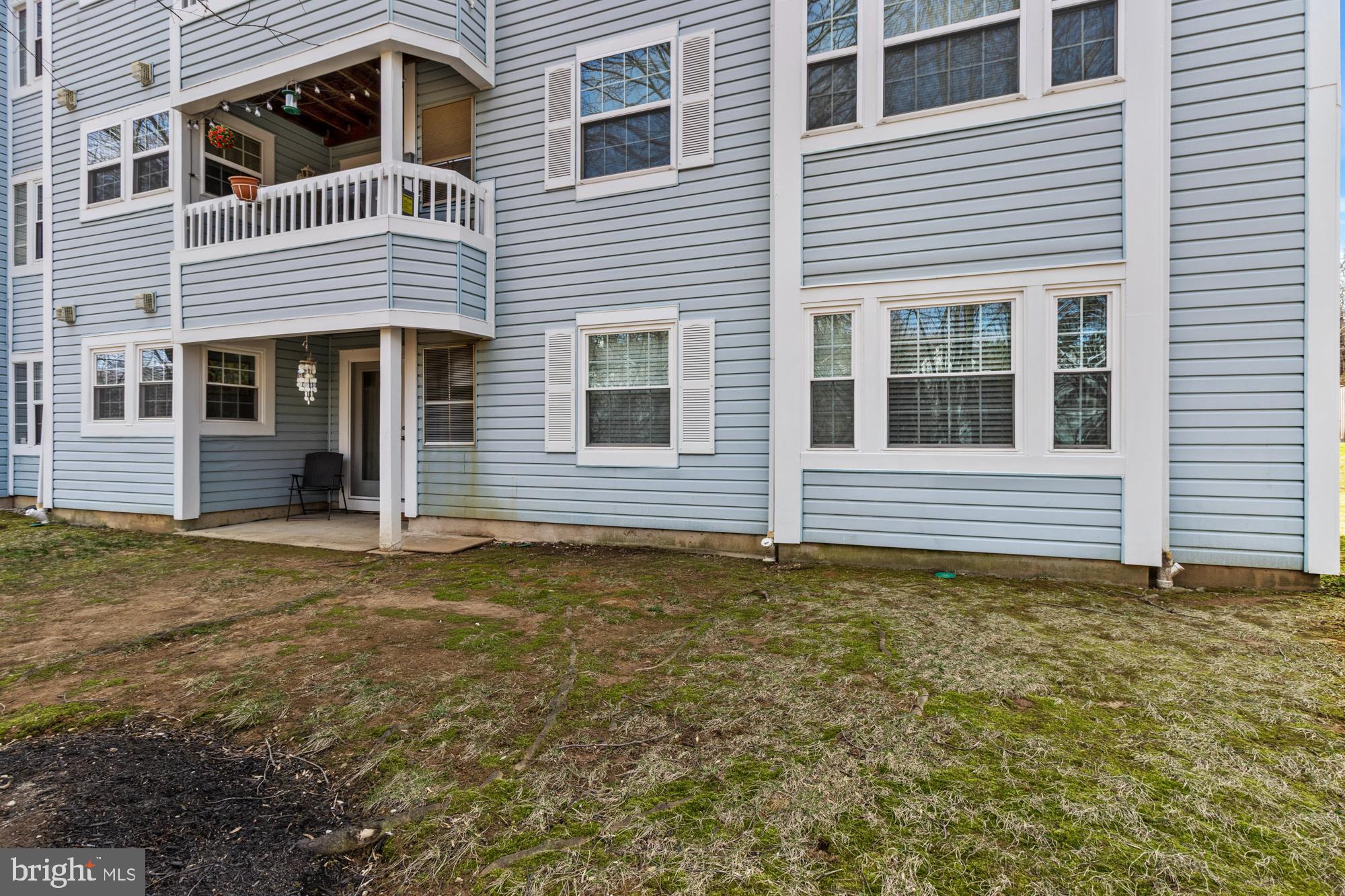 VILLAGE OF MONTGOMERY RUN - Residential