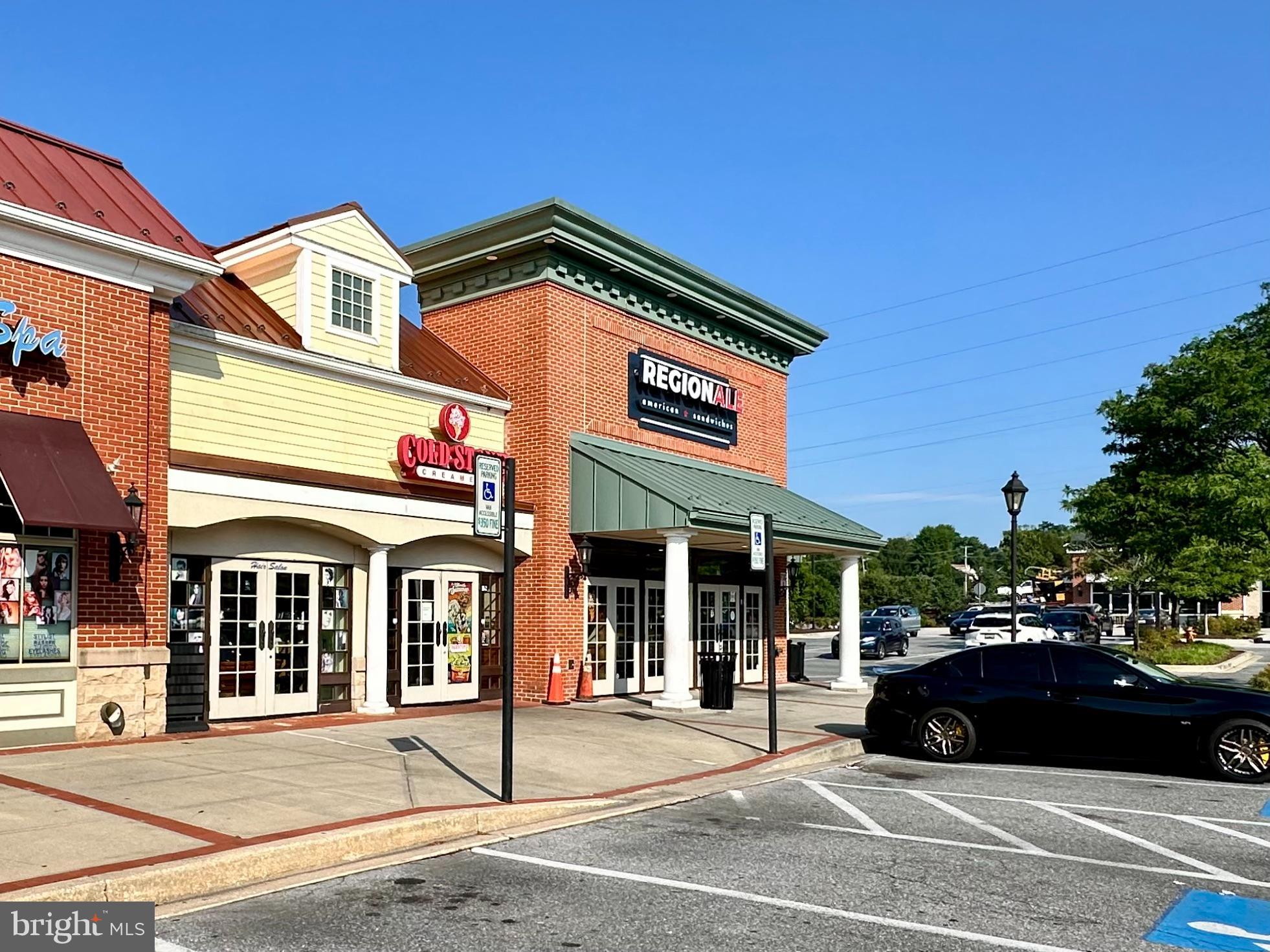 VILLAGE OF MONTGOMERY RUN - Residential