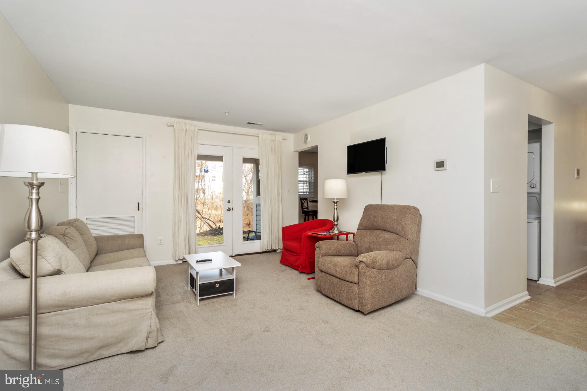 VILLAGE OF MONTGOMERY RUN - Residential