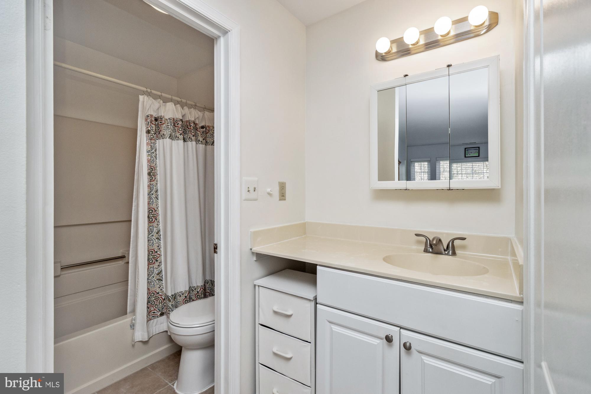 VILLAGE OF MONTGOMERY RUN - Residential