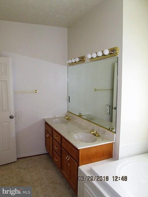 SWAN POINT SUB - Residential