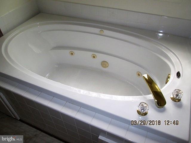 SWAN POINT SUB - Residential