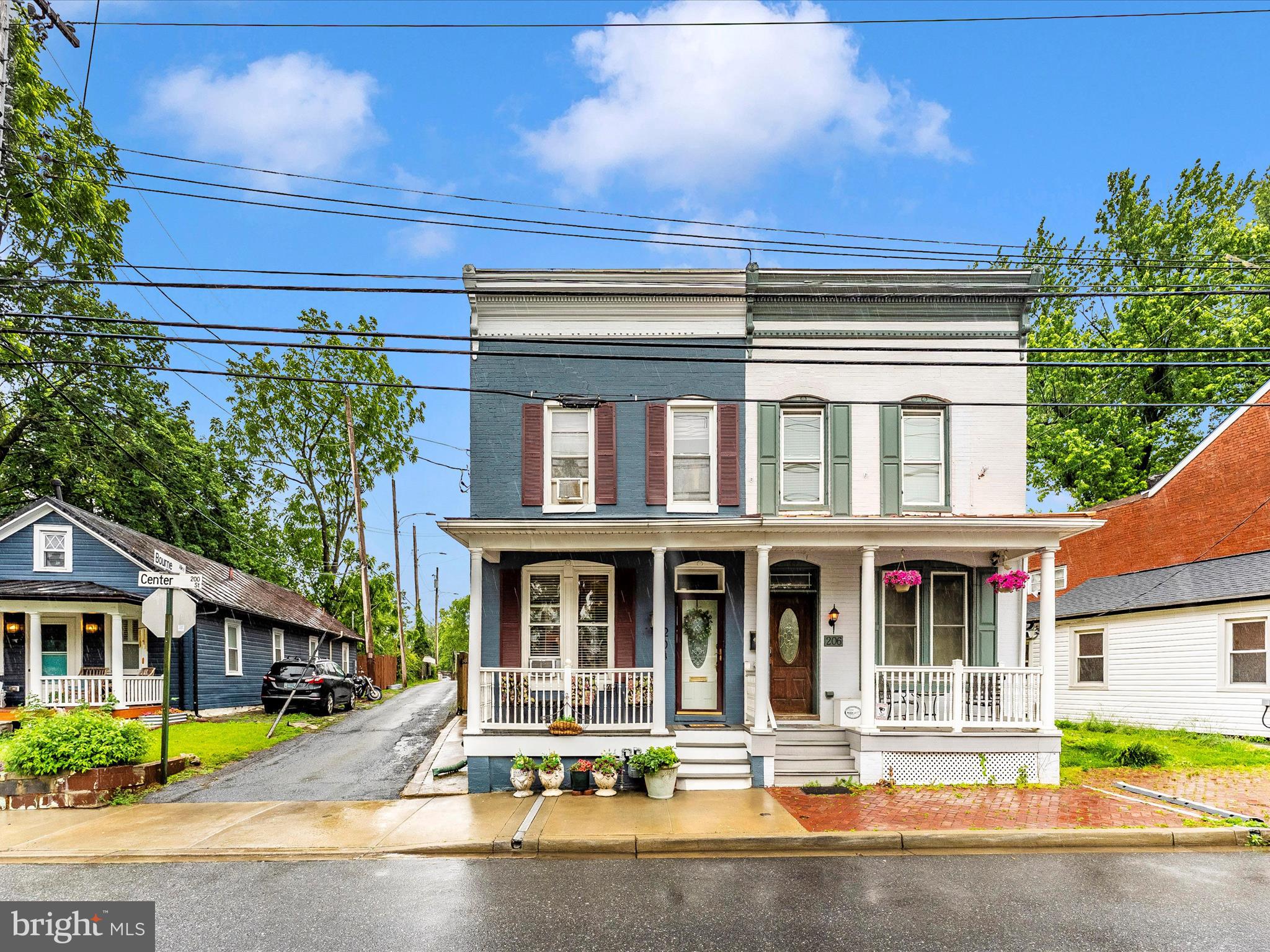 DOWNTOWN FREDERICK - Residential