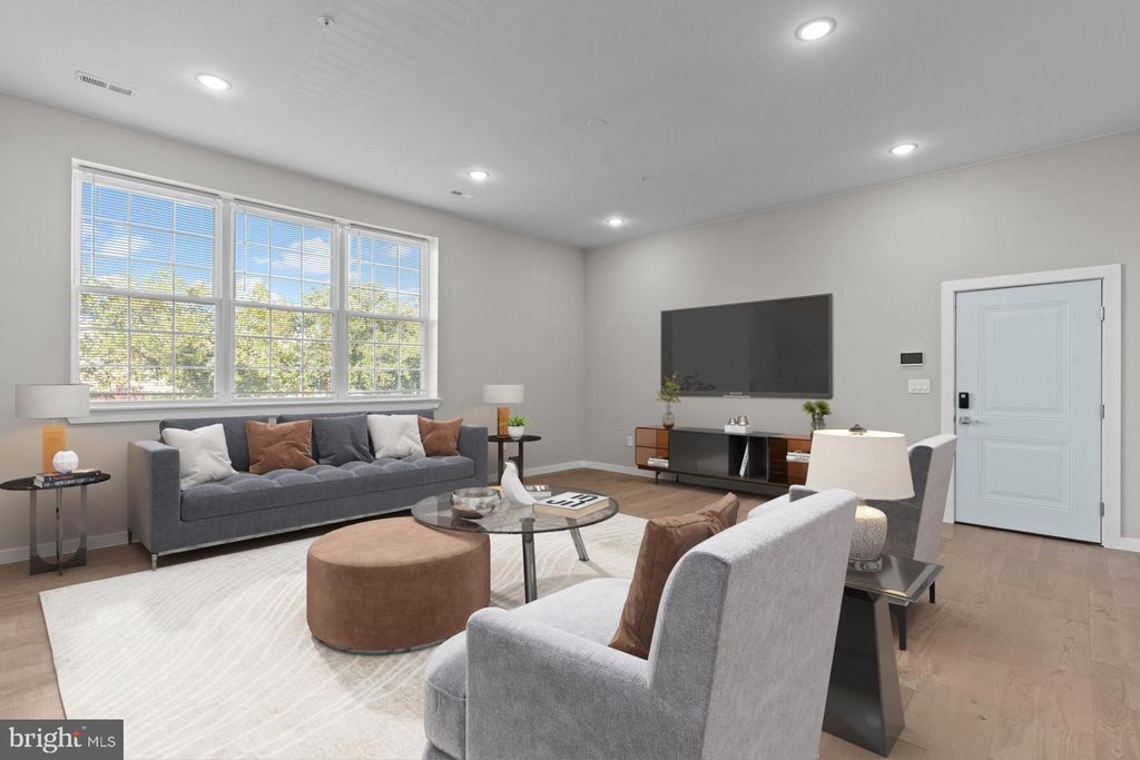 Photo of 418 Jefferson Avenue #4, BRISTOL, PA 19007 (MLS # PABU2098034)
