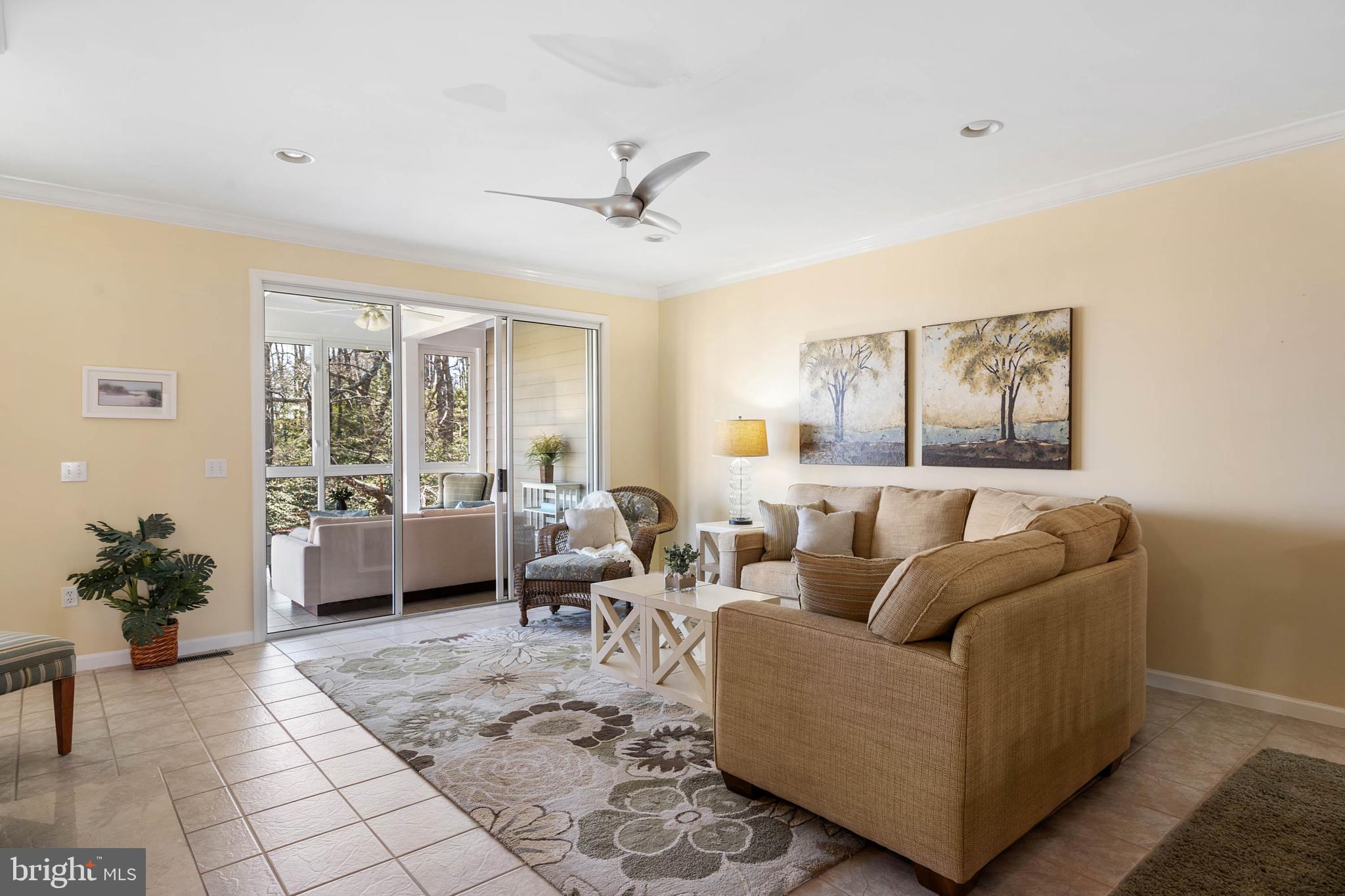 38222 LOOKOUT LANE 1052