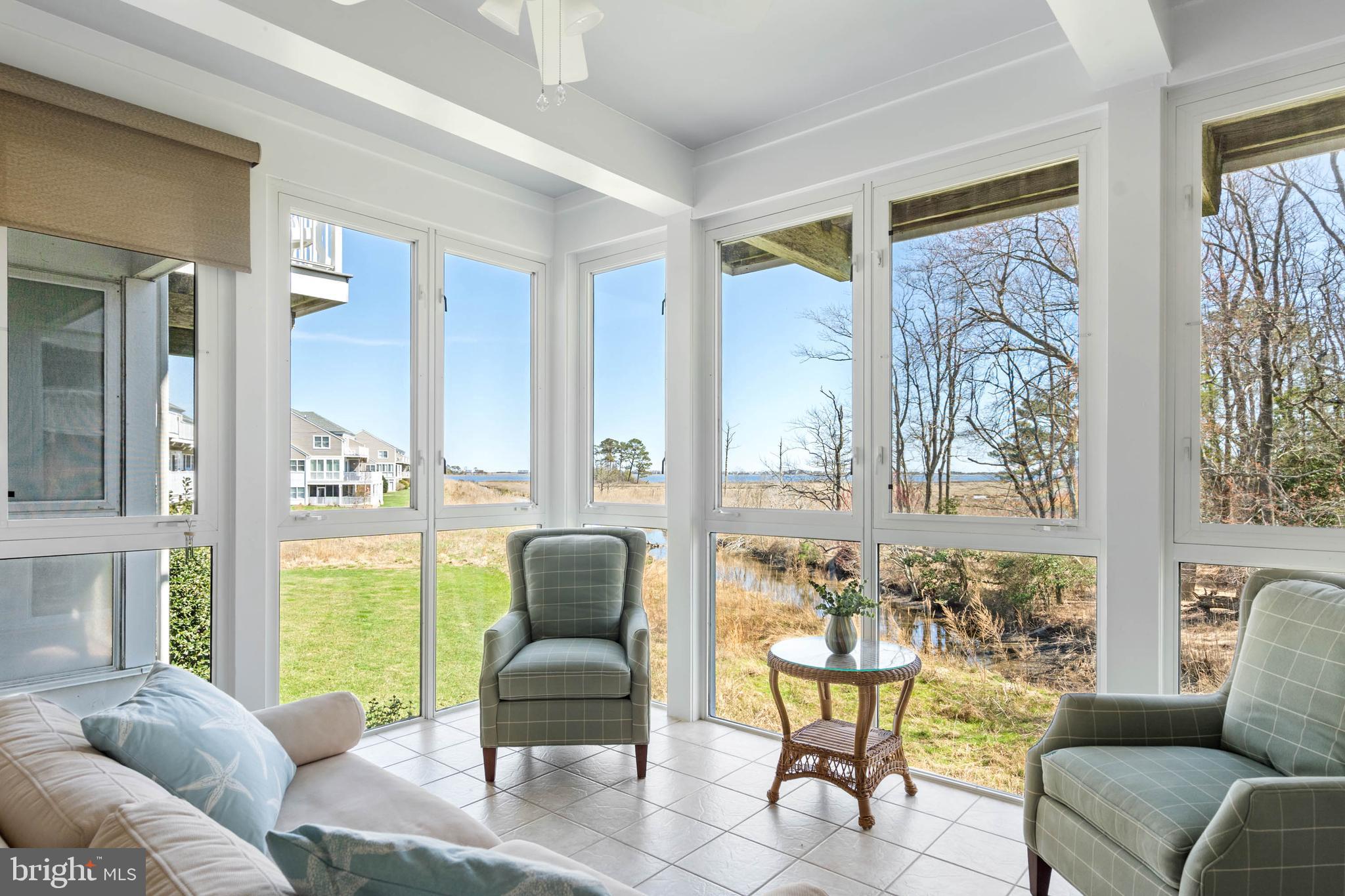 38222 LOOKOUT LANE 1052