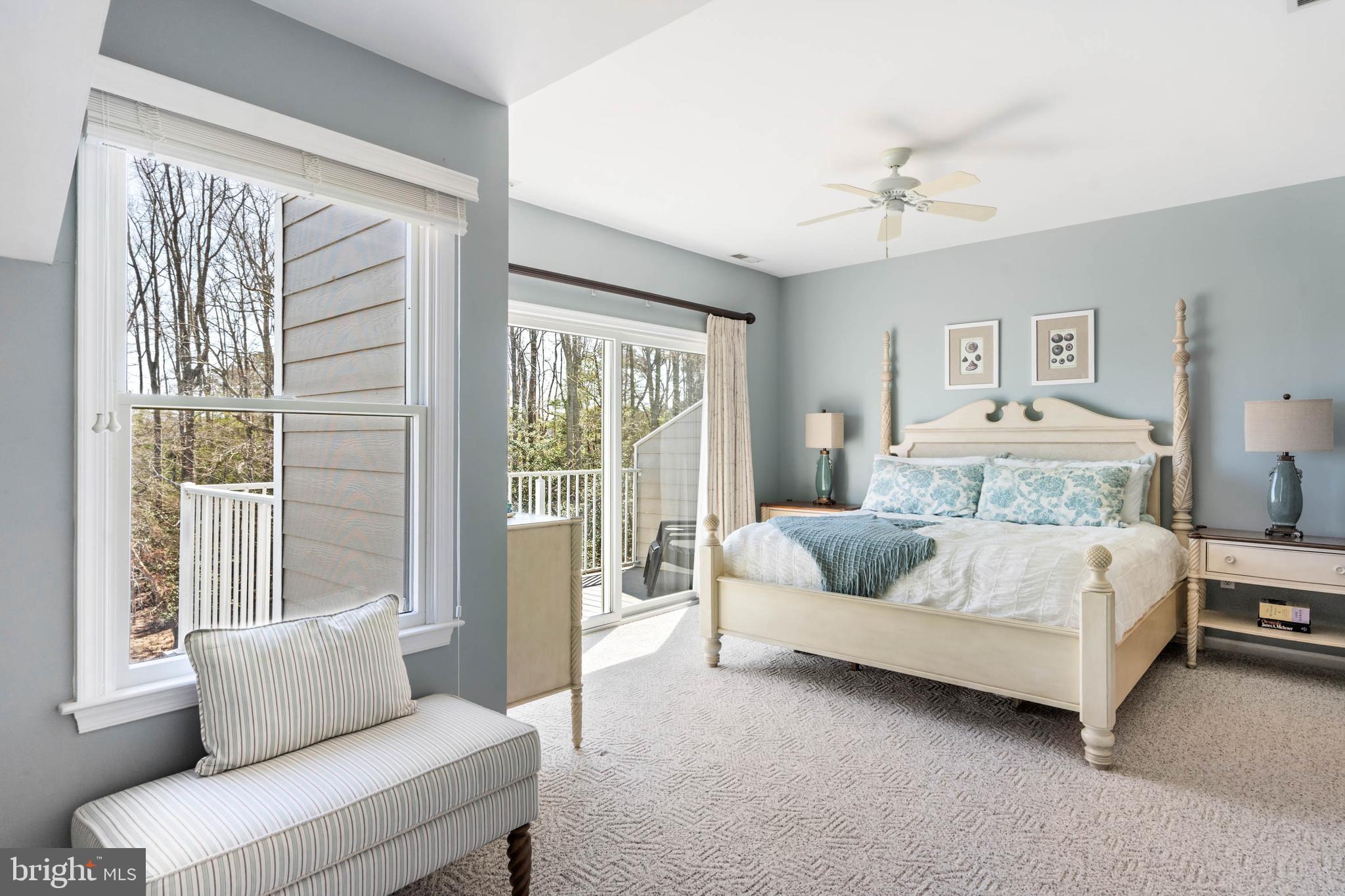 BAYVILLE SHORES - Residential