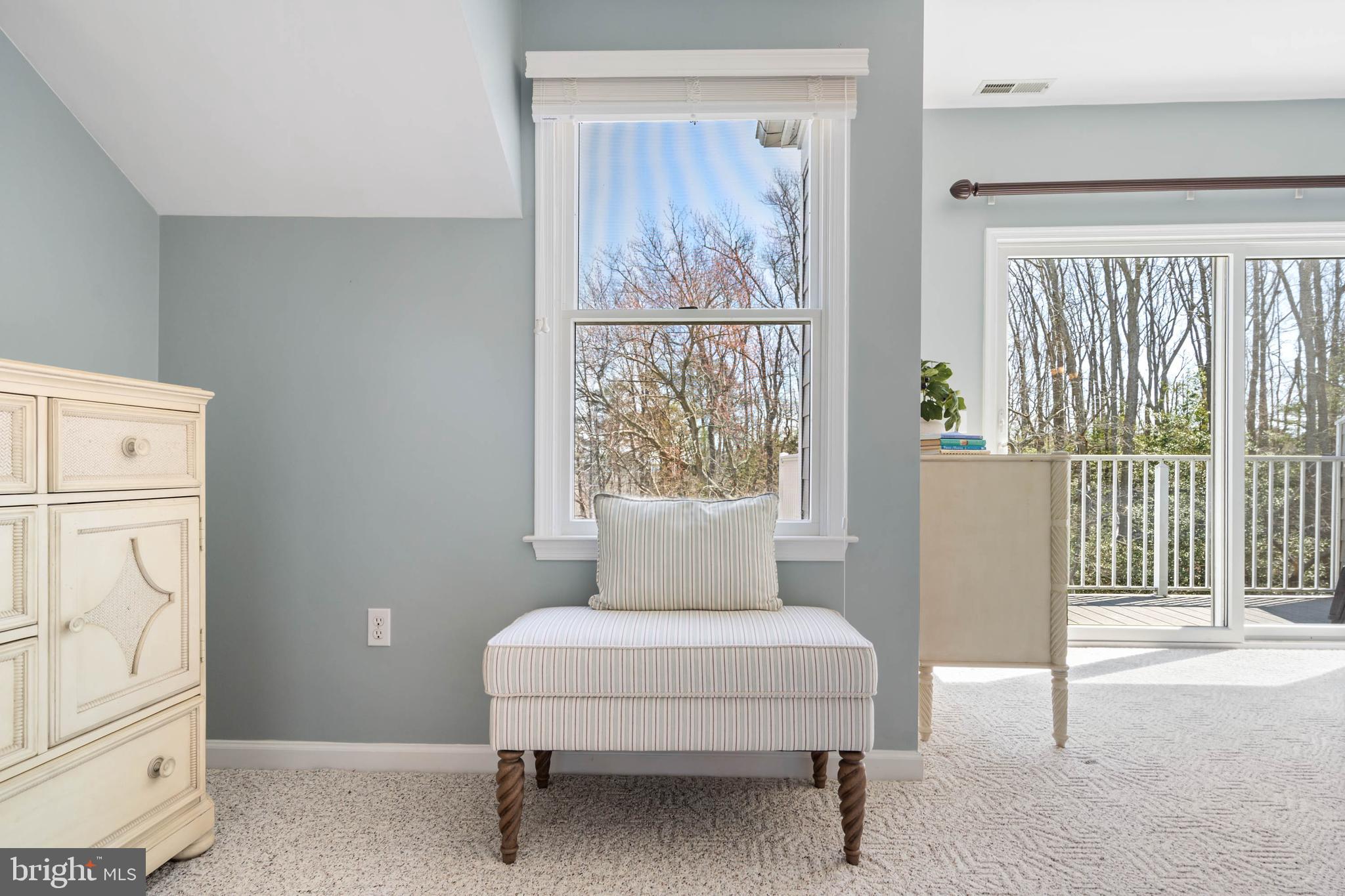 BAYVILLE SHORES - Residential