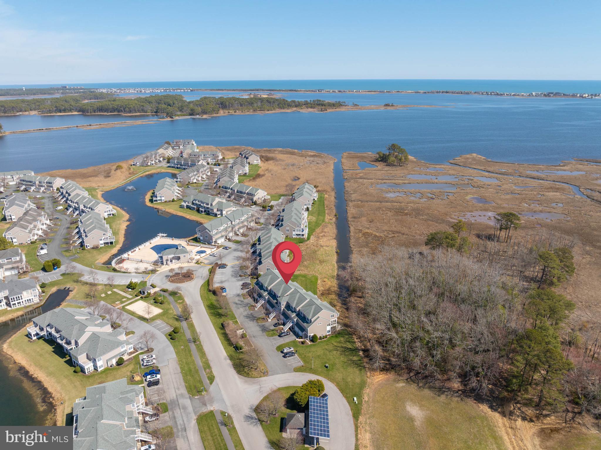 BAYVILLE SHORES - Residential