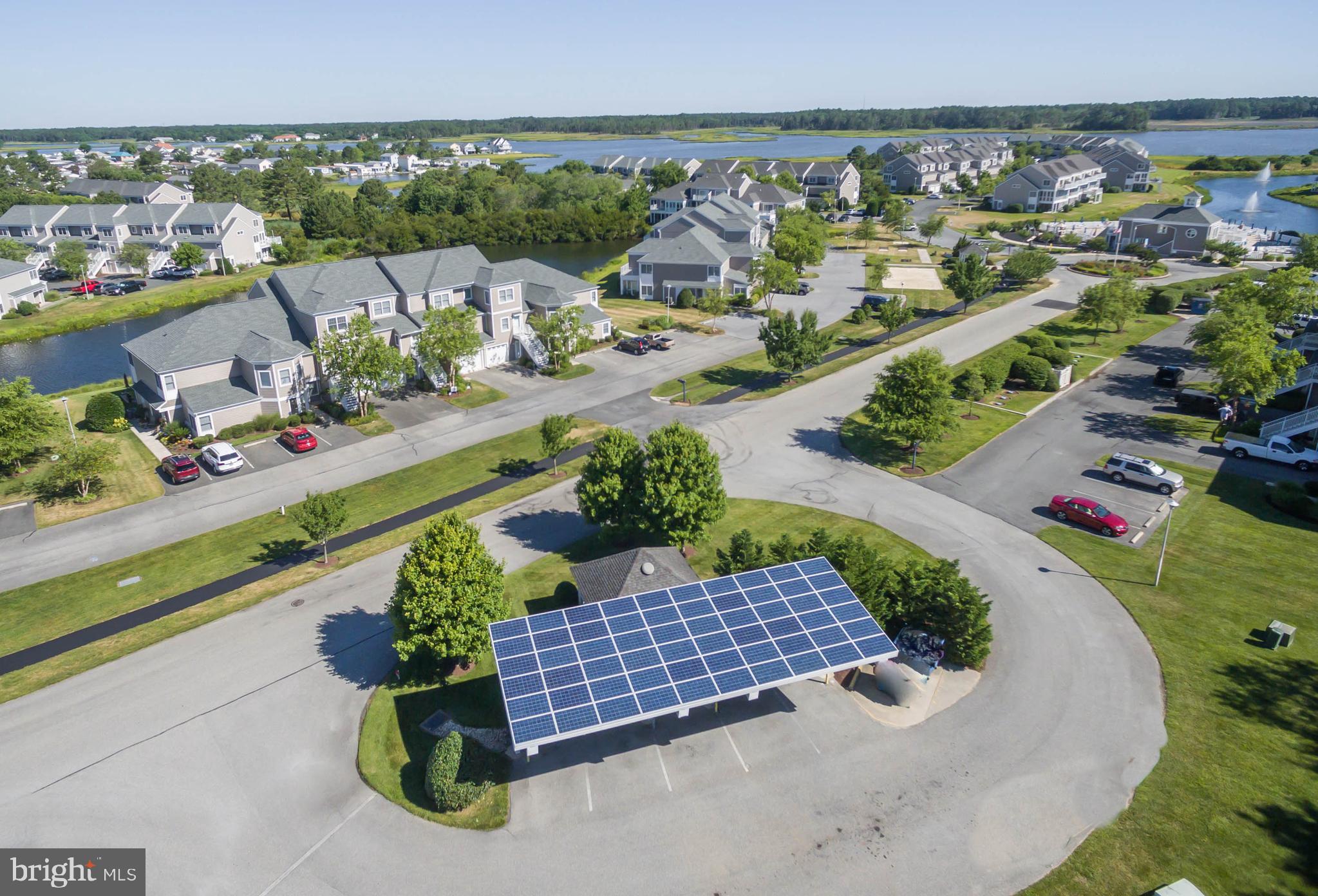 BAYVILLE SHORES - Residential