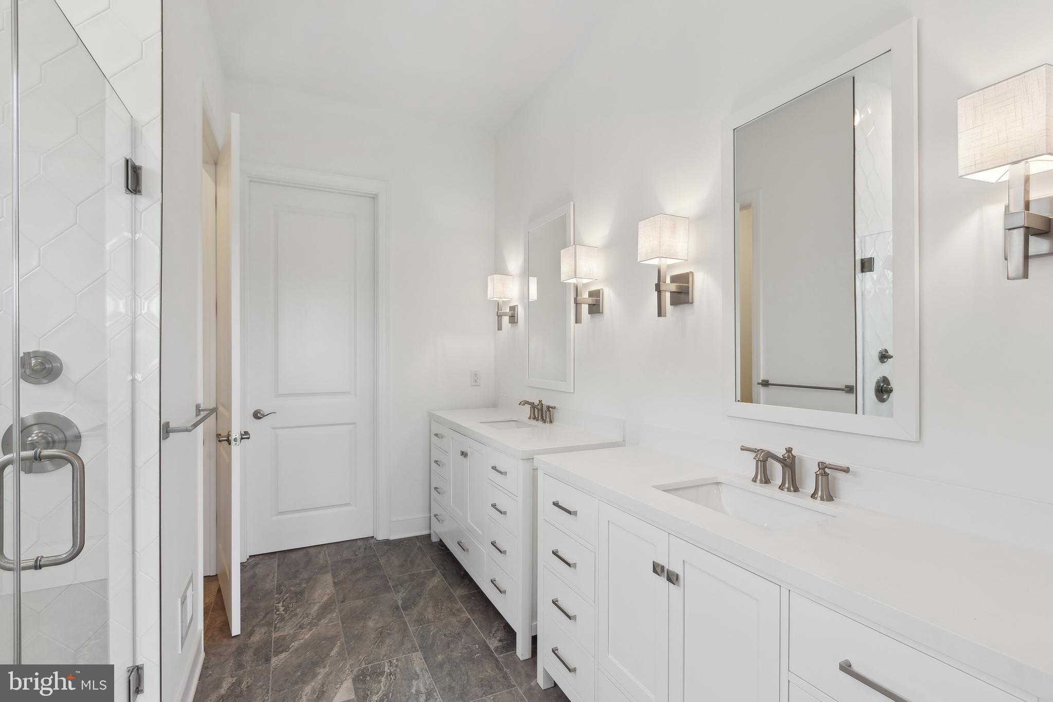 FOUR SEASONS AT KENT ISLAND - Residential