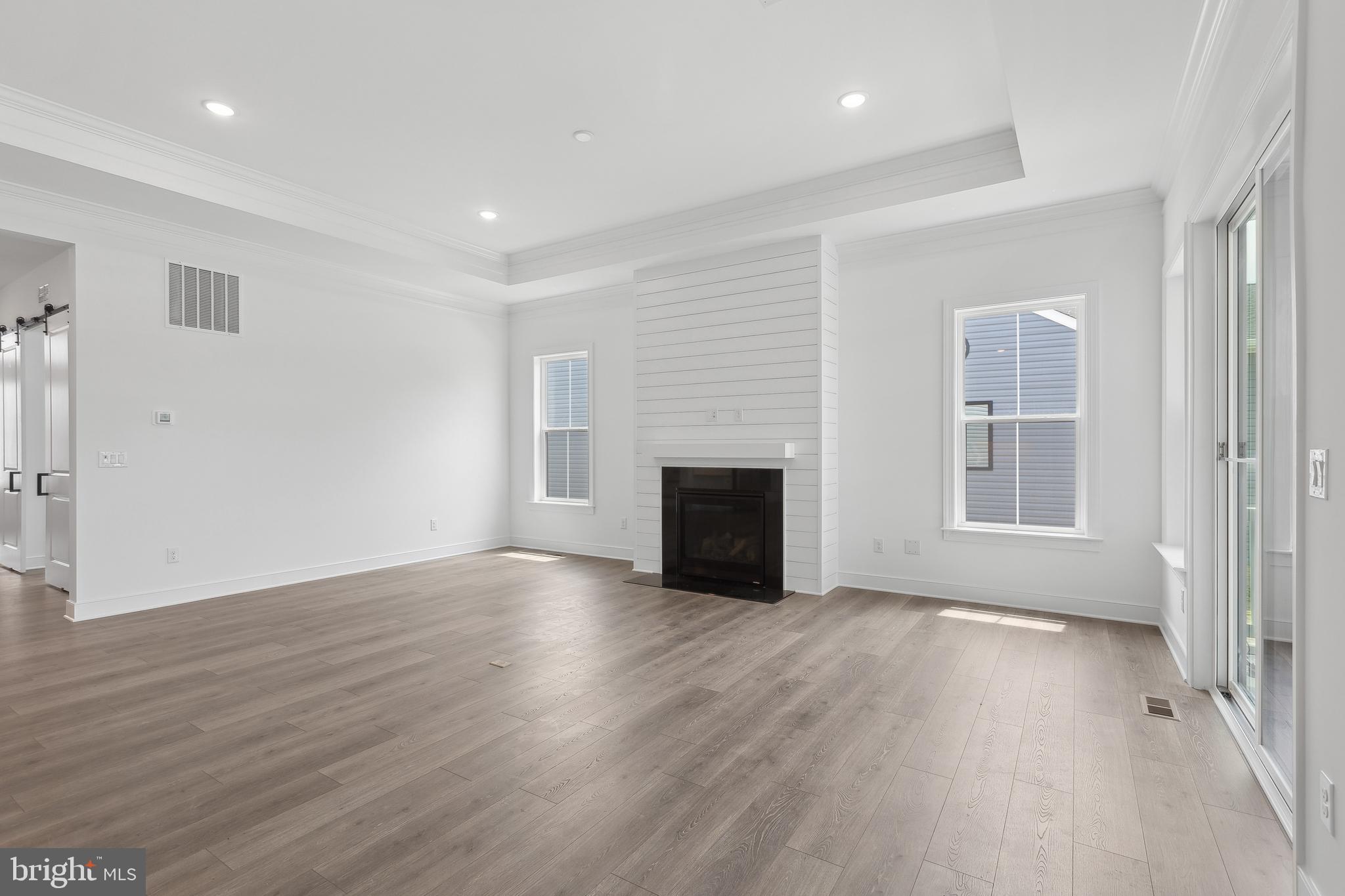 FOUR SEASONS AT KENT ISLAND - Residential