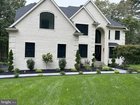 MLS: NJCD2099156