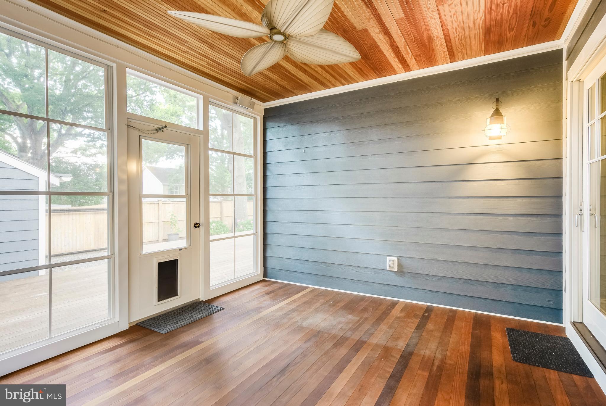 EASTPORT - Residential Lease