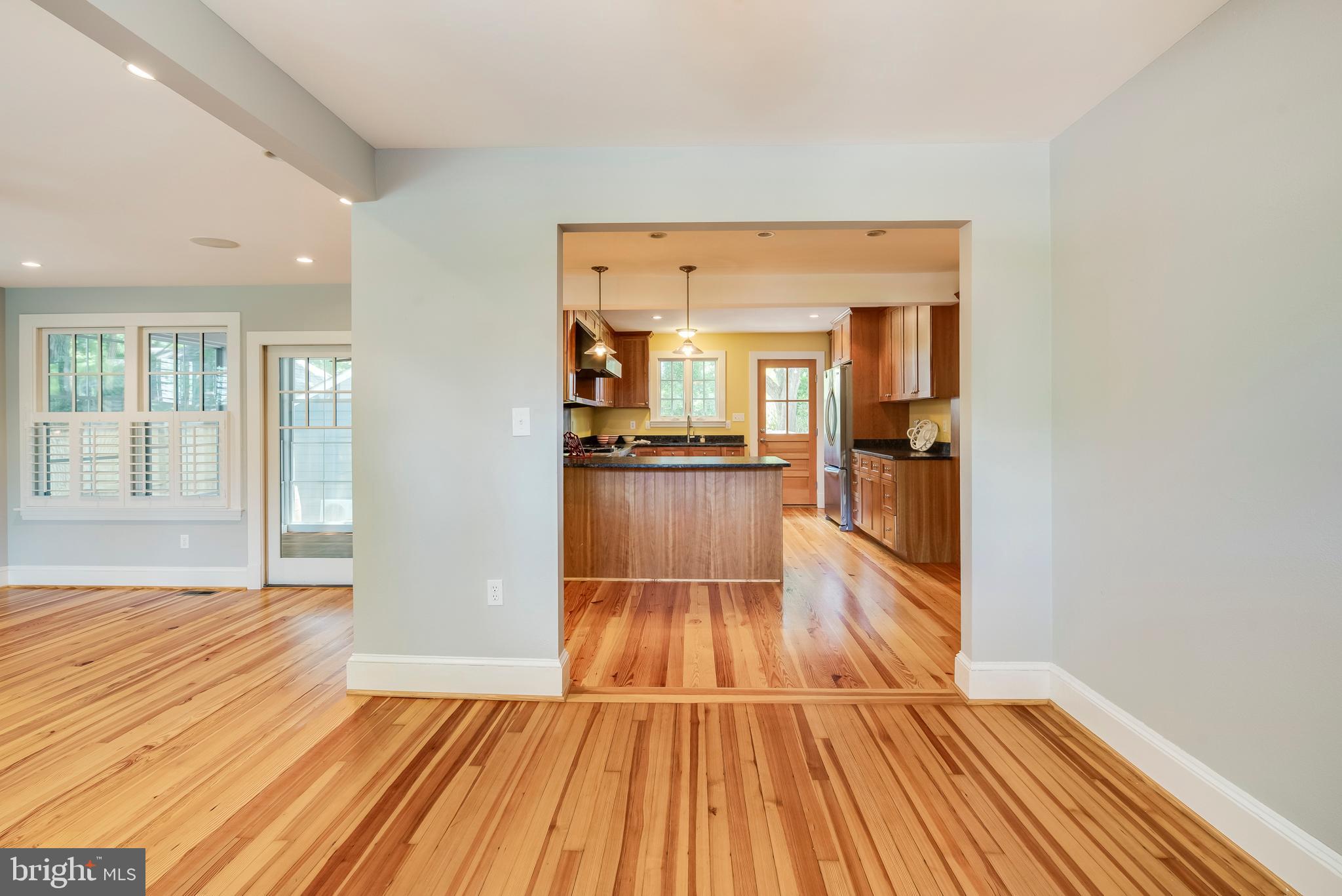 EASTPORT - Residential Lease