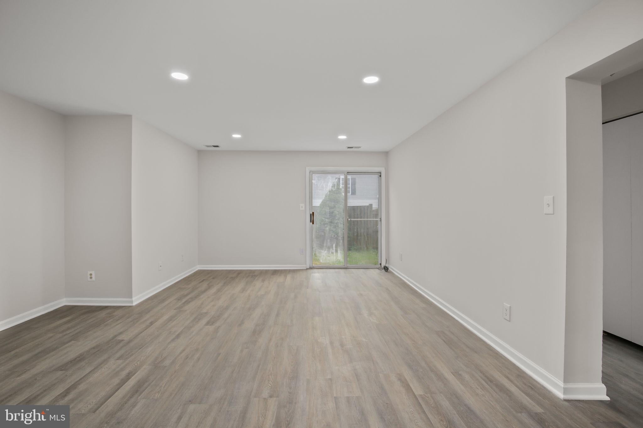 4238 STOCKBRIDGE DRIVE 83C