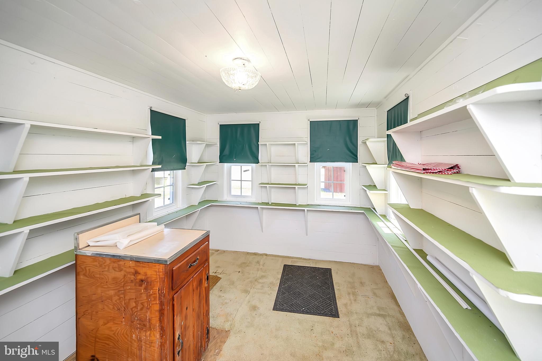 HARTWOOD - Residential Lease