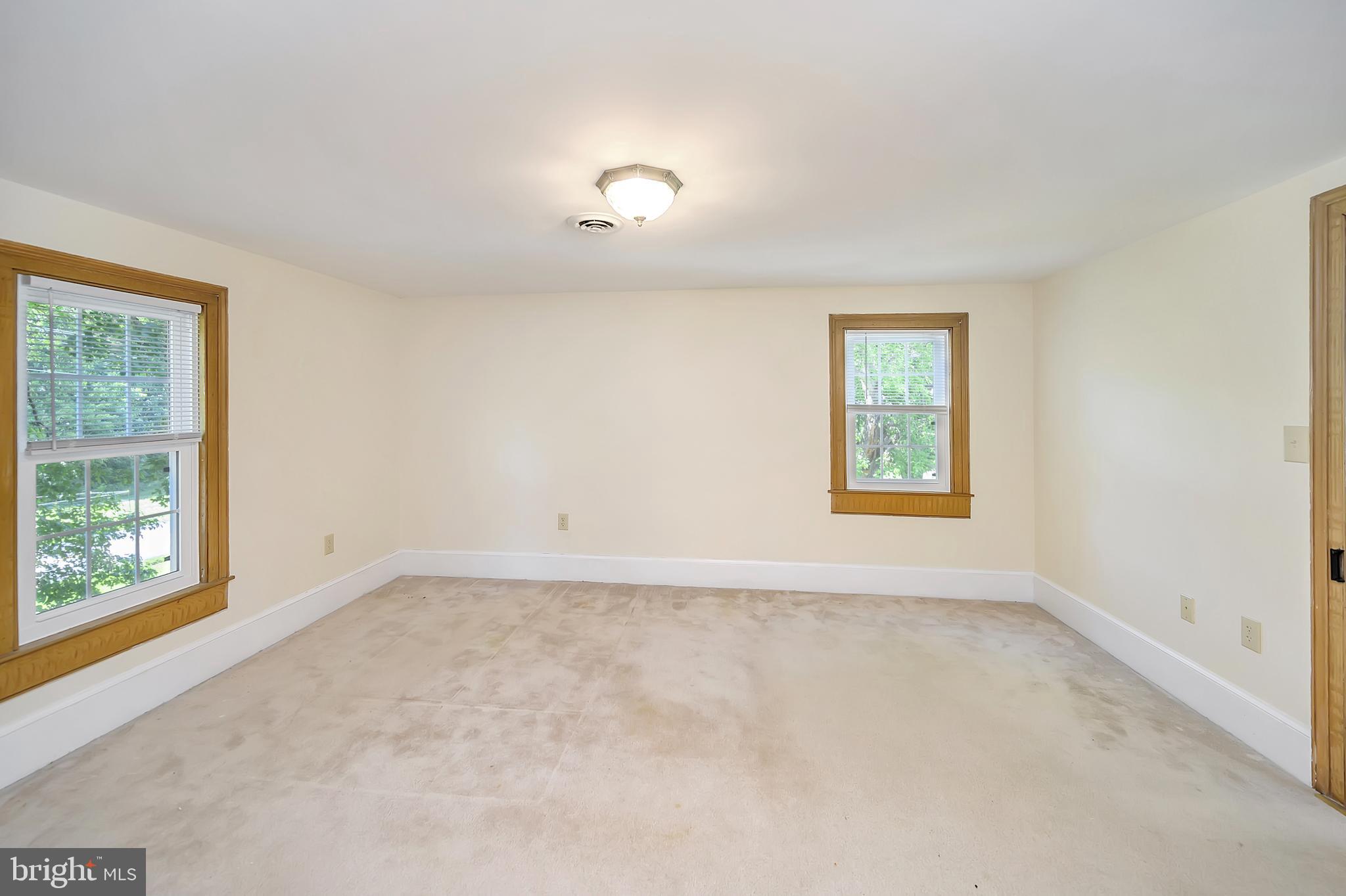 HARTWOOD - Residential Lease