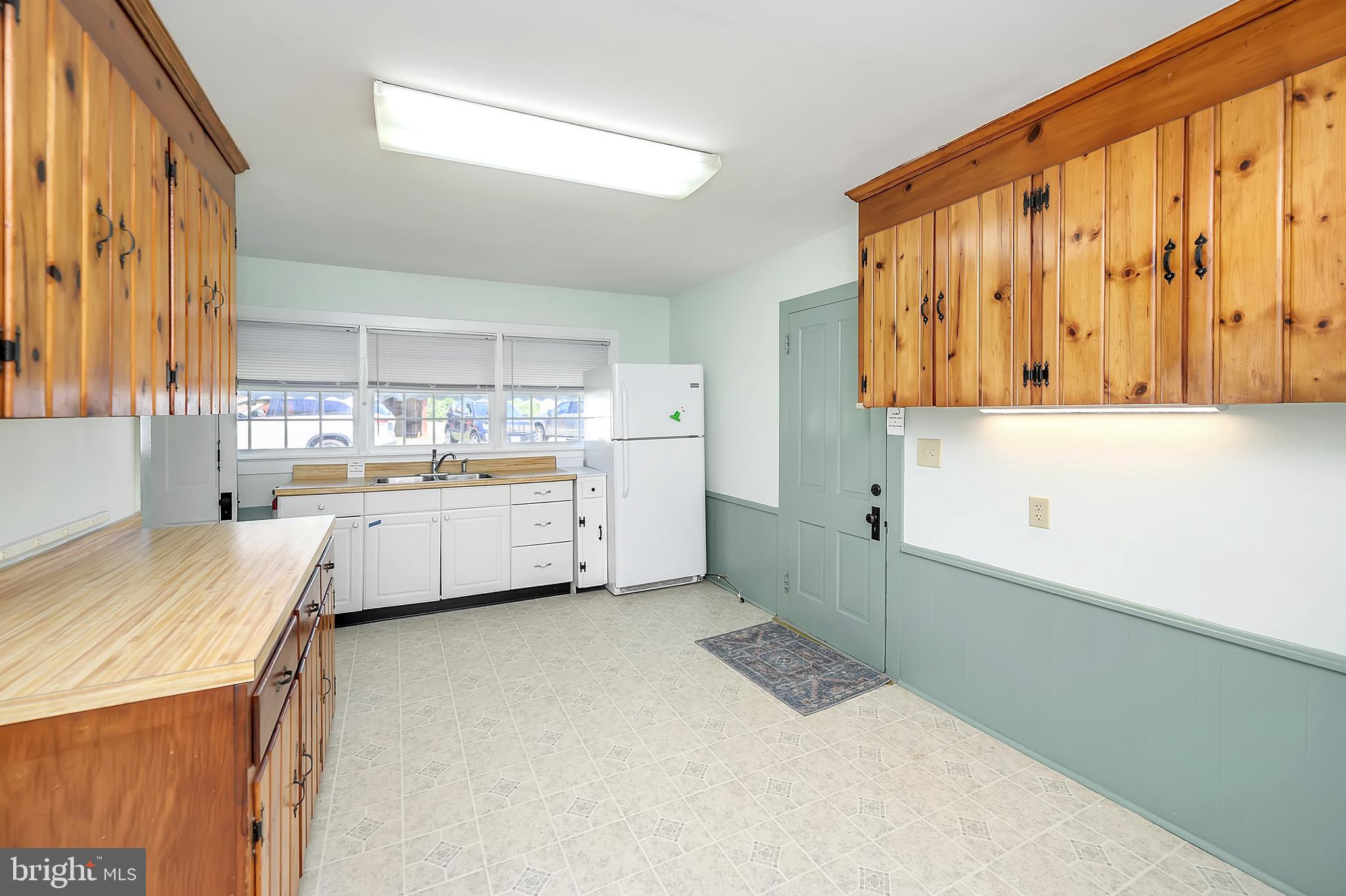 HARTWOOD - Residential Lease