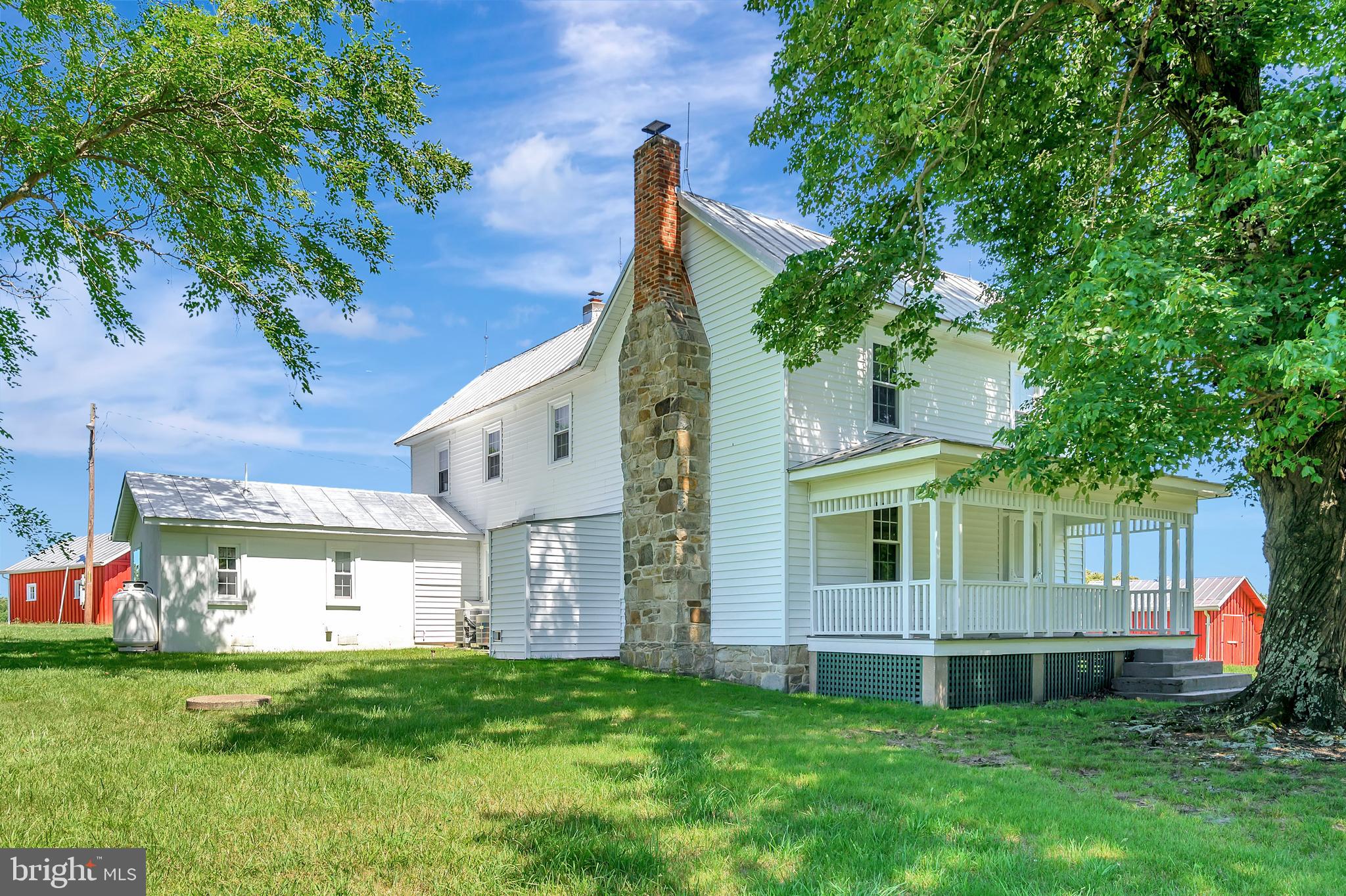 HARTWOOD - Residential Lease