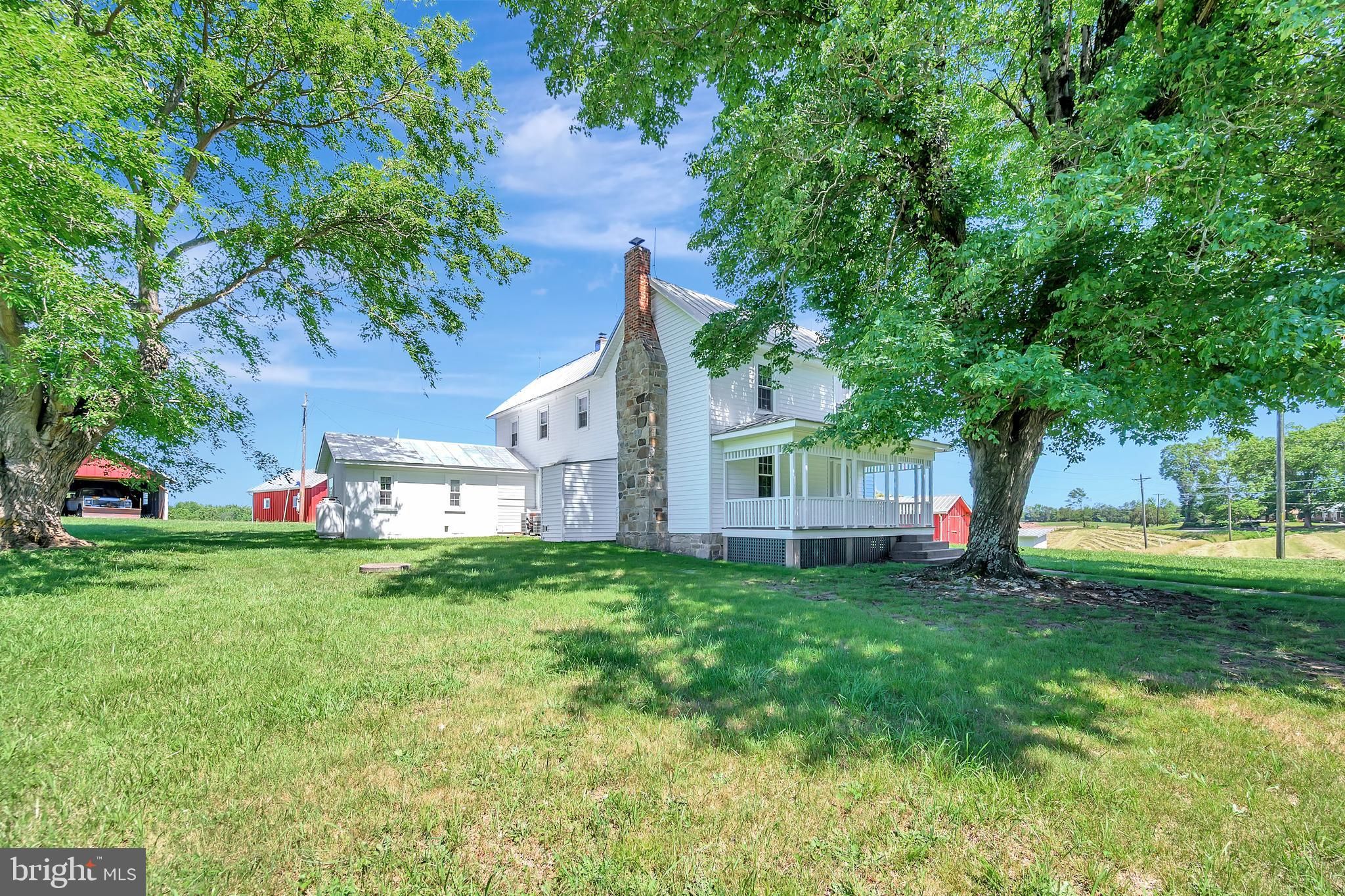 HARTWOOD - Residential Lease