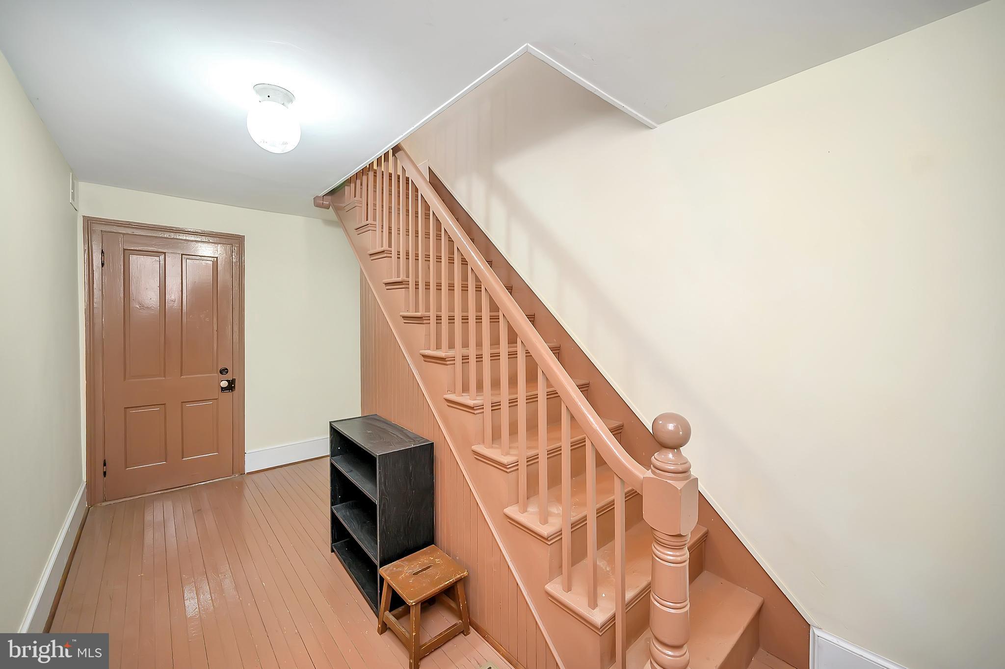 HARTWOOD - Residential Lease