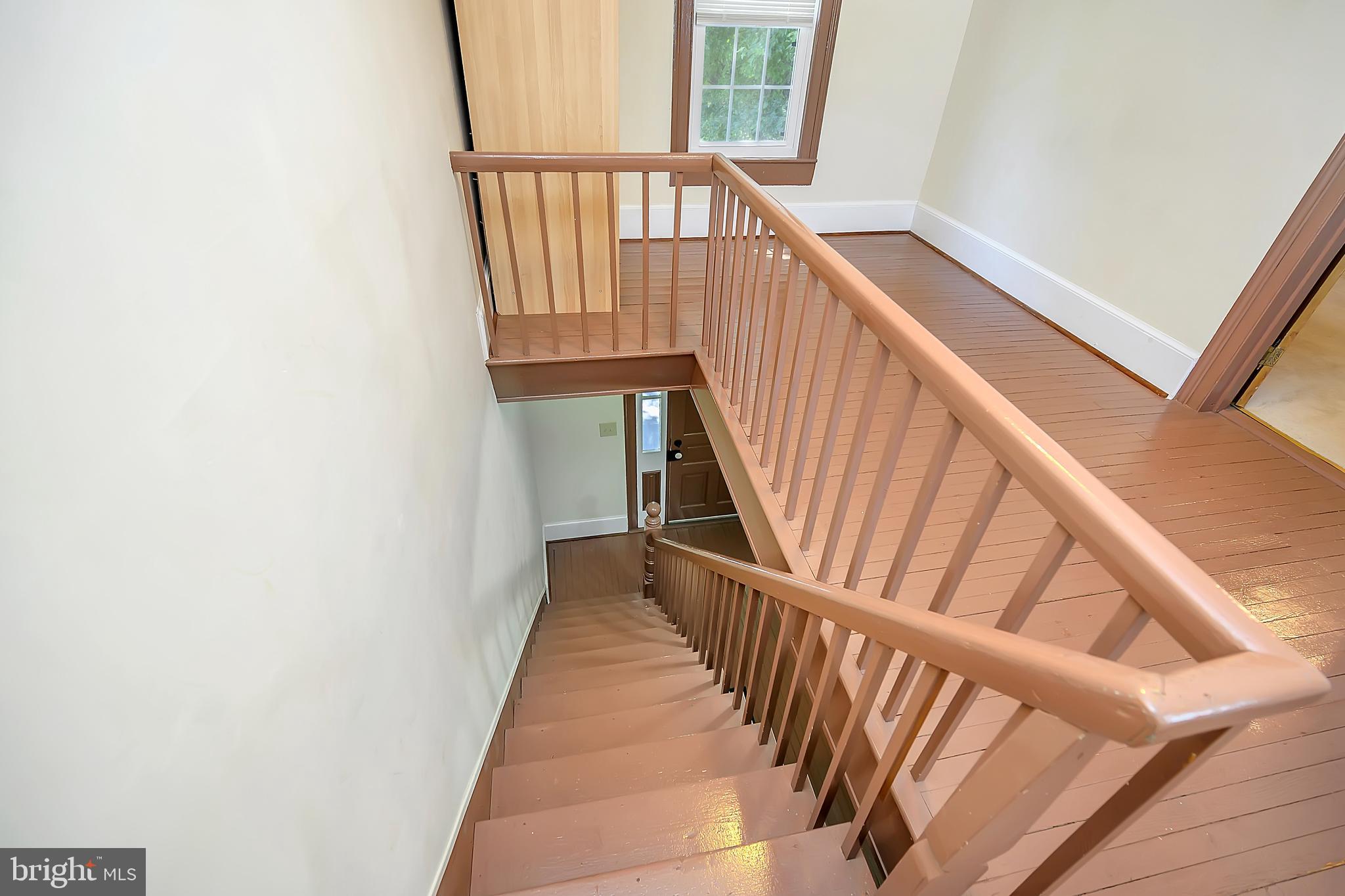 HARTWOOD - Residential Lease