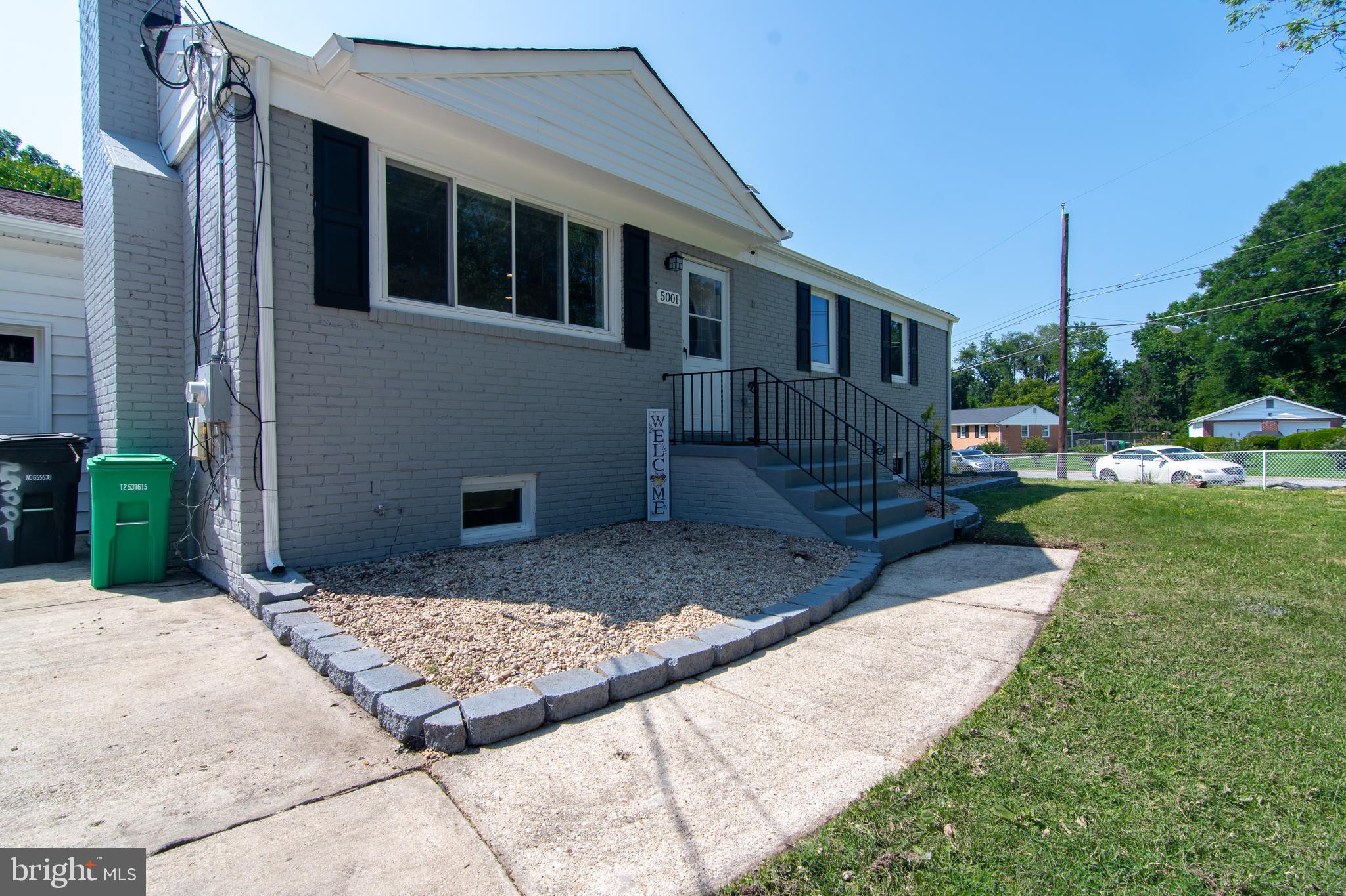 TEMPLE HILLS - Residential