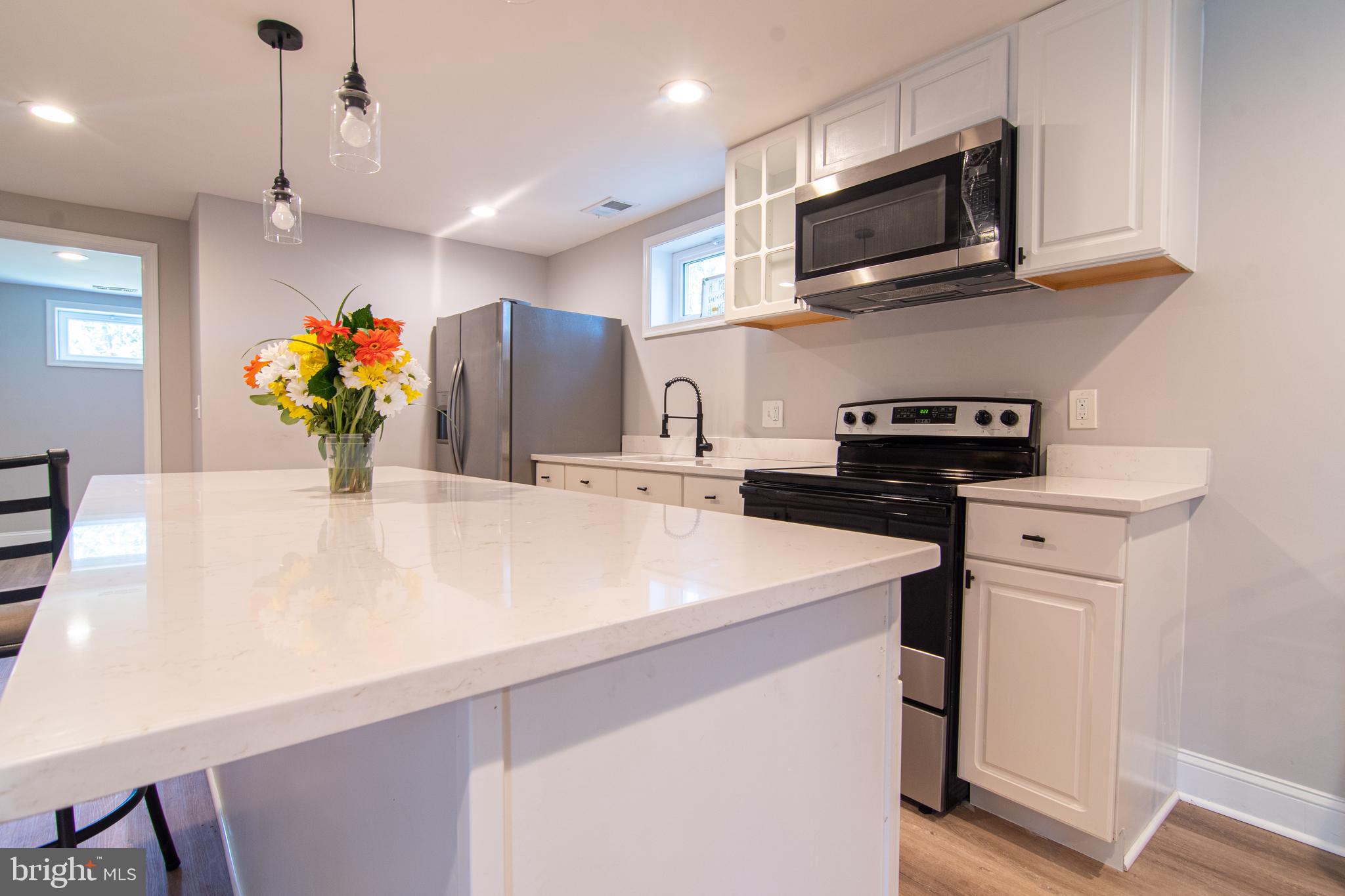 TEMPLE HILLS - Residential