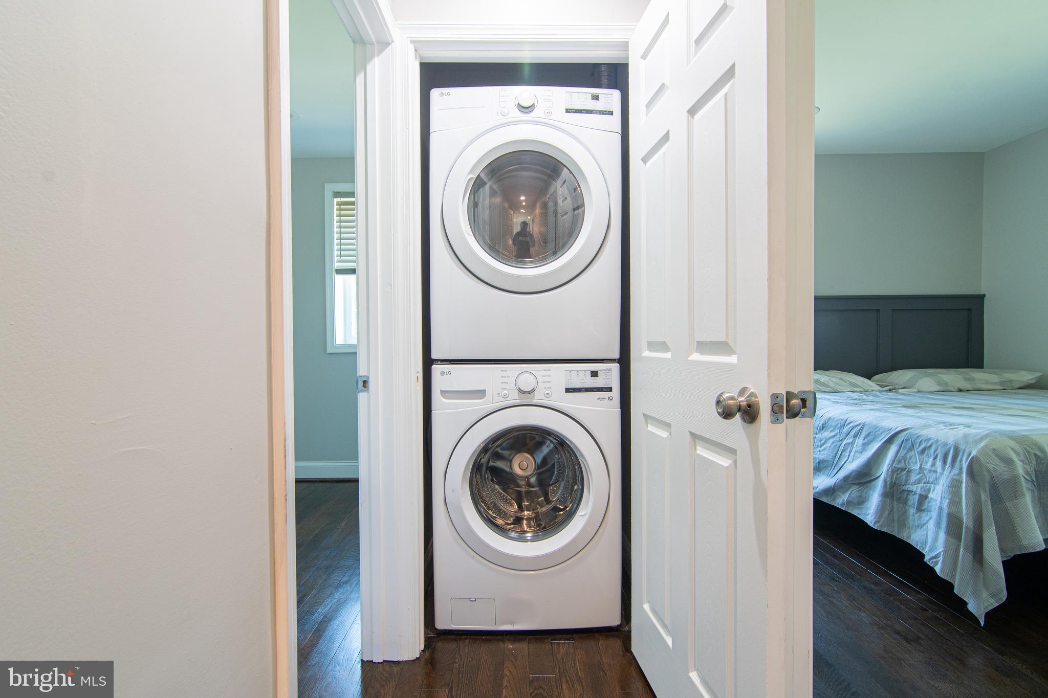 TEMPLE HILLS - Residential