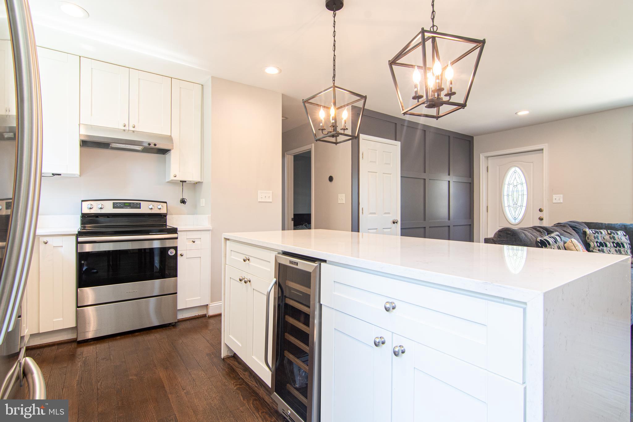 TEMPLE HILLS - Residential