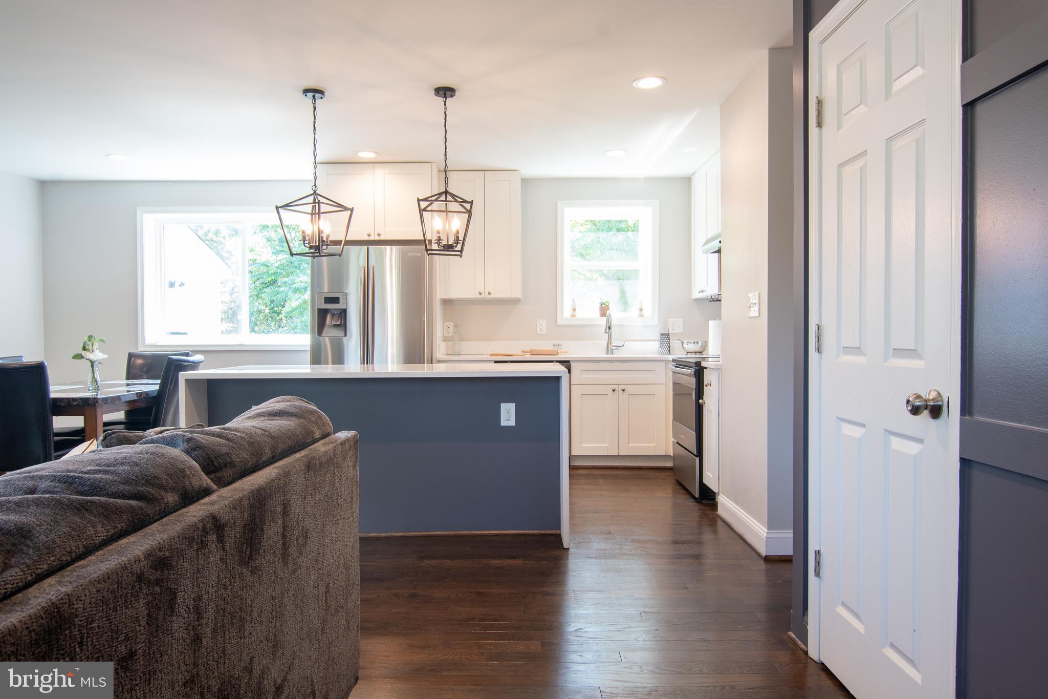 TEMPLE HILLS - Residential