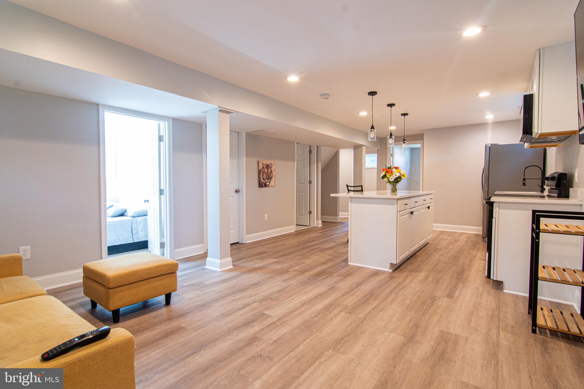 TEMPLE HILLS - Residential