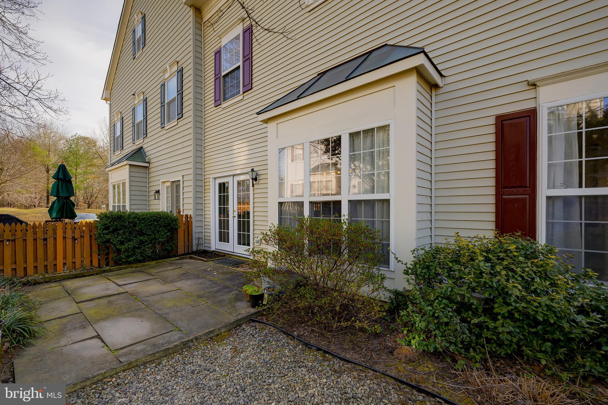 BURGUNDY PLACE - Residential