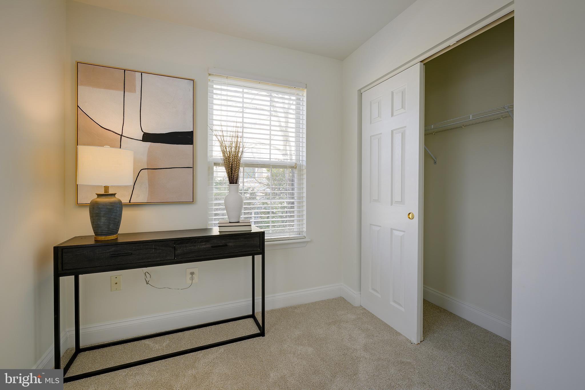 BURGUNDY PLACE - Residential