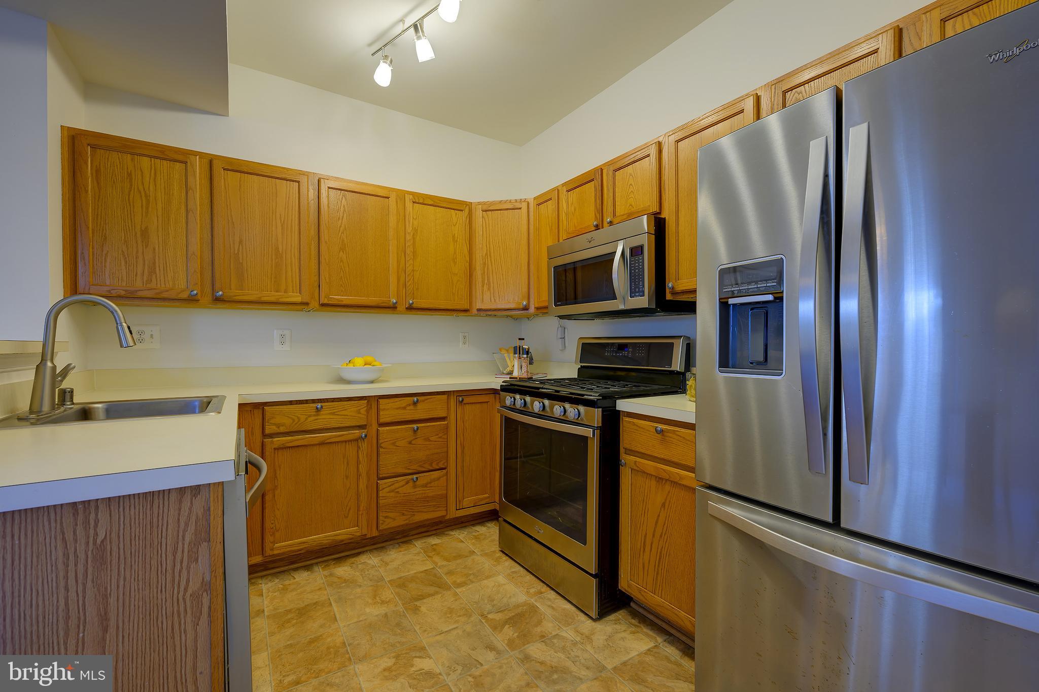 BURGUNDY PLACE - Residential