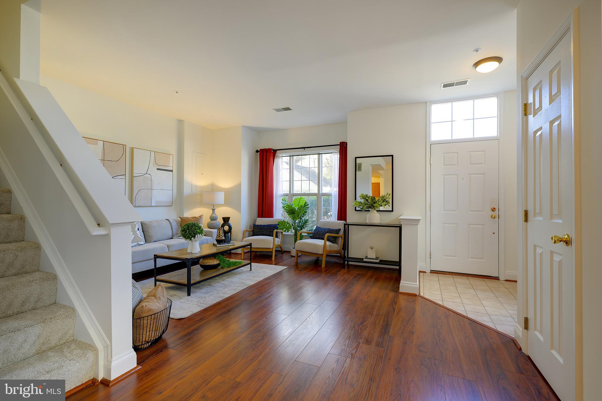 BURGUNDY PLACE - Residential