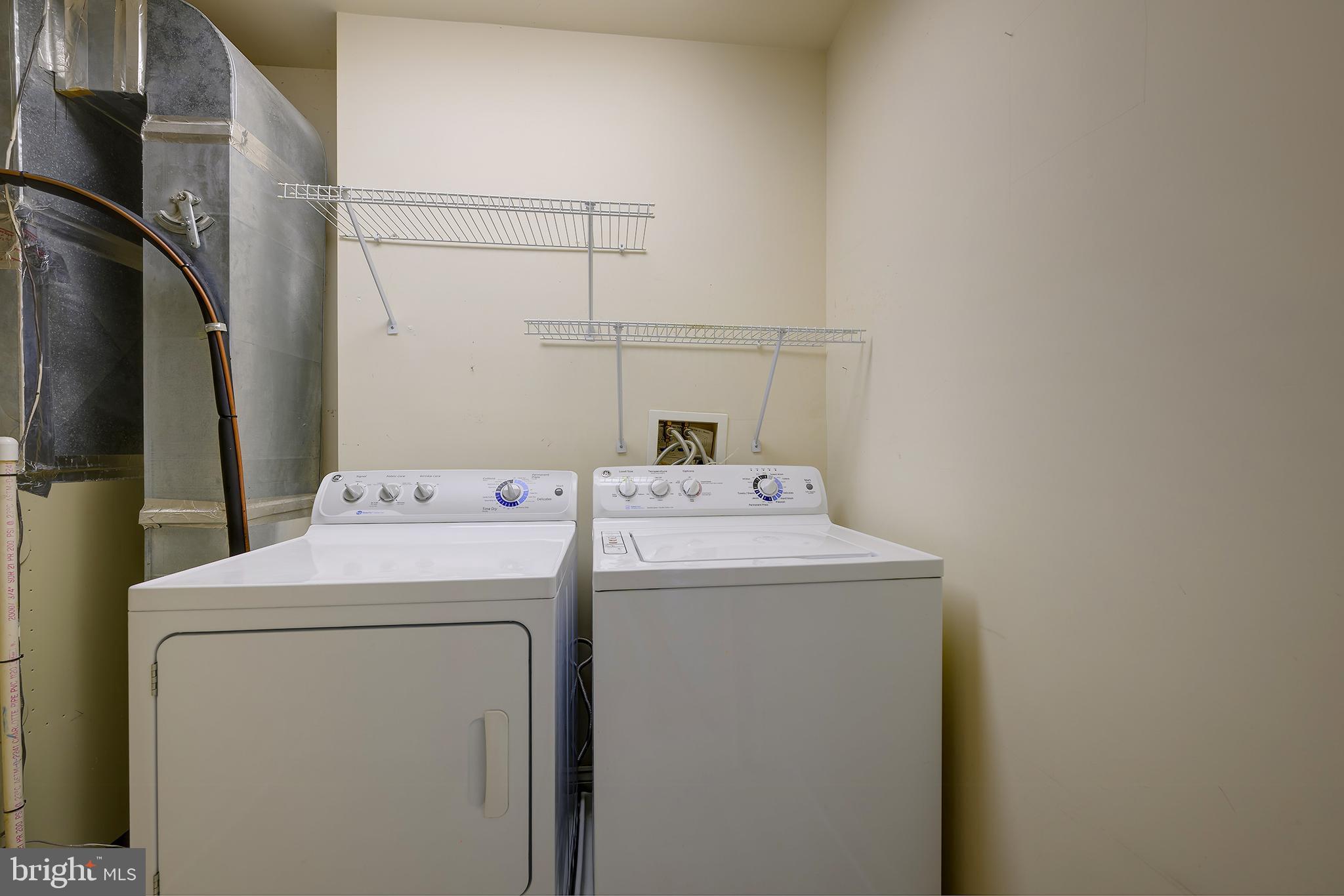 BURGUNDY PLACE - Residential