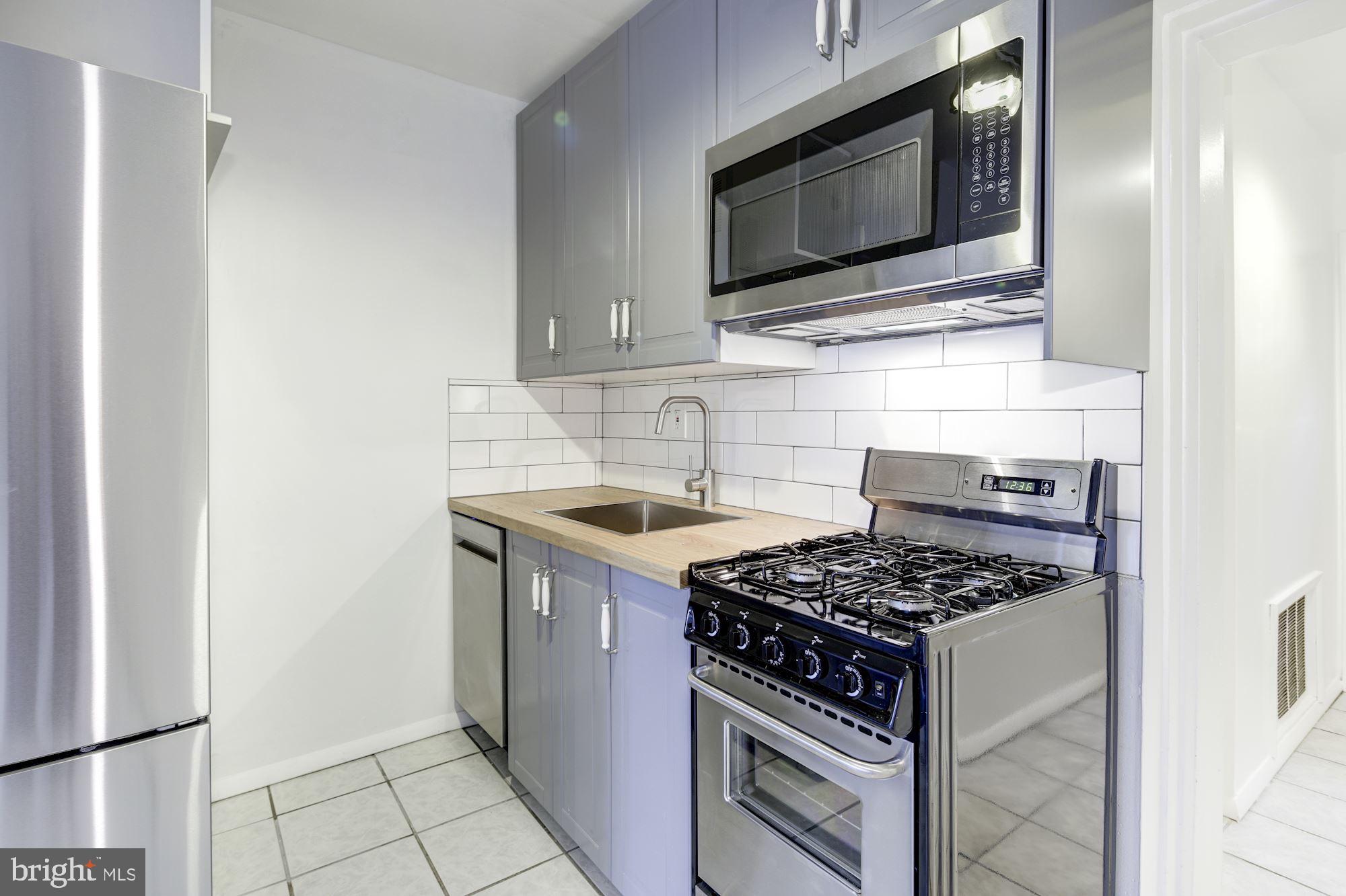 FELLS POINT HISTORIC DISTRICT - Residential Lease