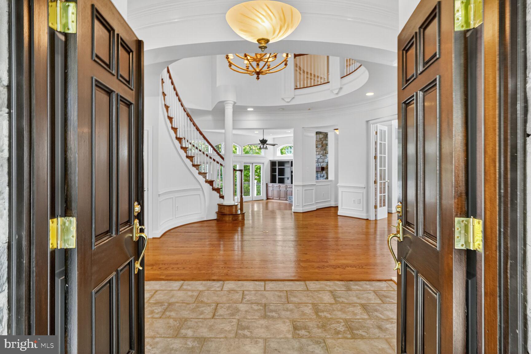 DOVER BALMORAL RIVERWOOD - Residential