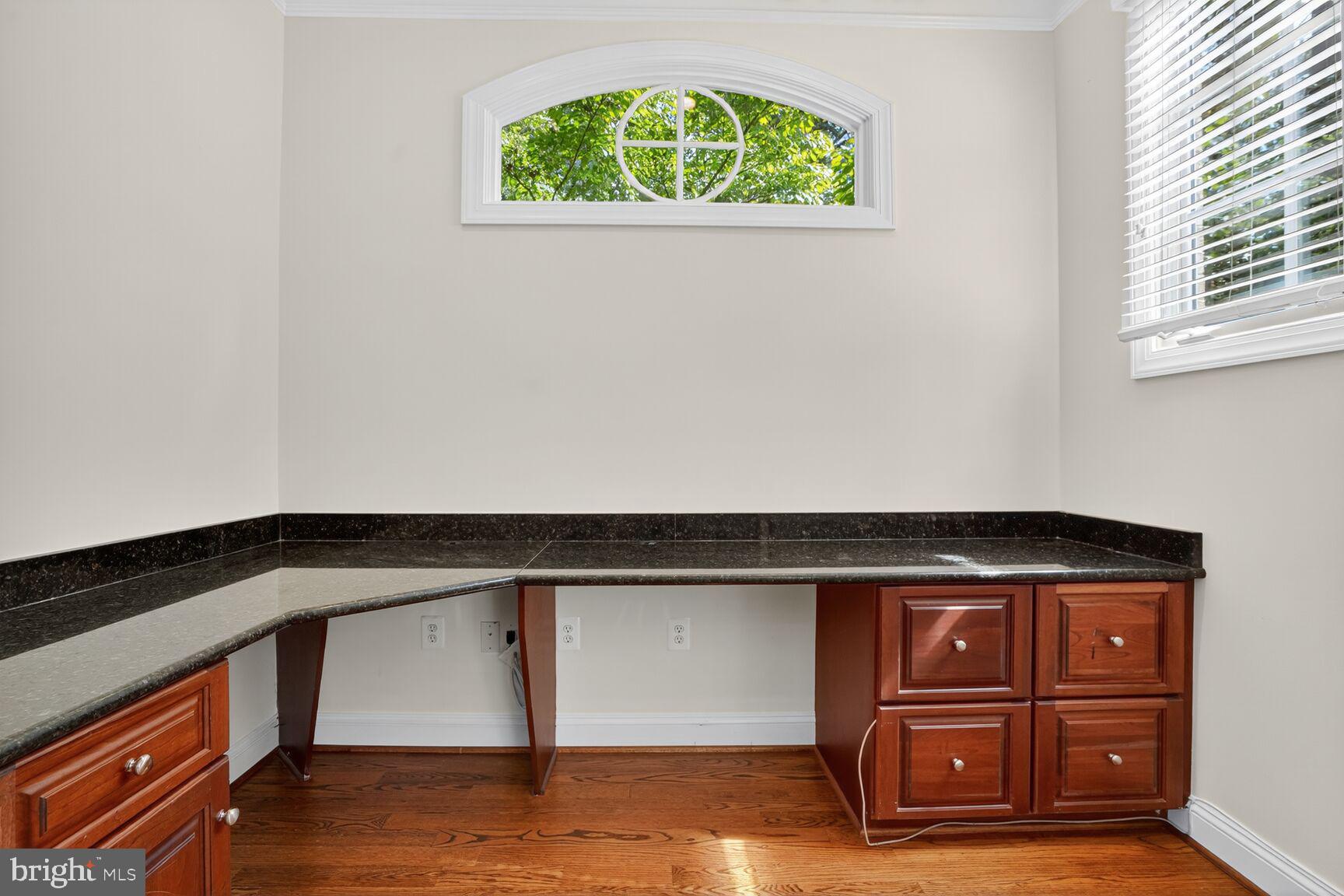 DOVER BALMORAL RIVERWOOD - Residential