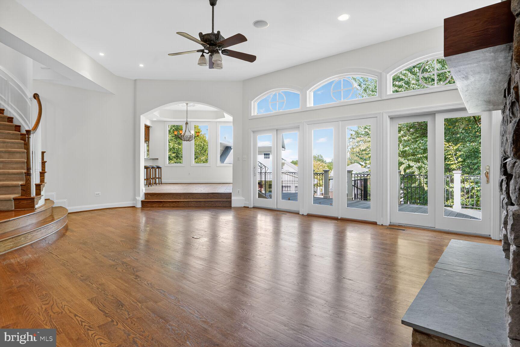 DOVER BALMORAL RIVERWOOD - Residential