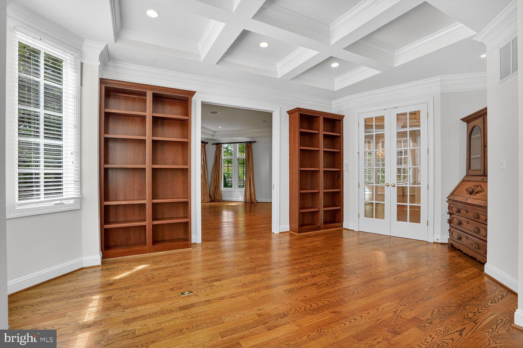 DOVER BALMORAL RIVERWOOD - Residential