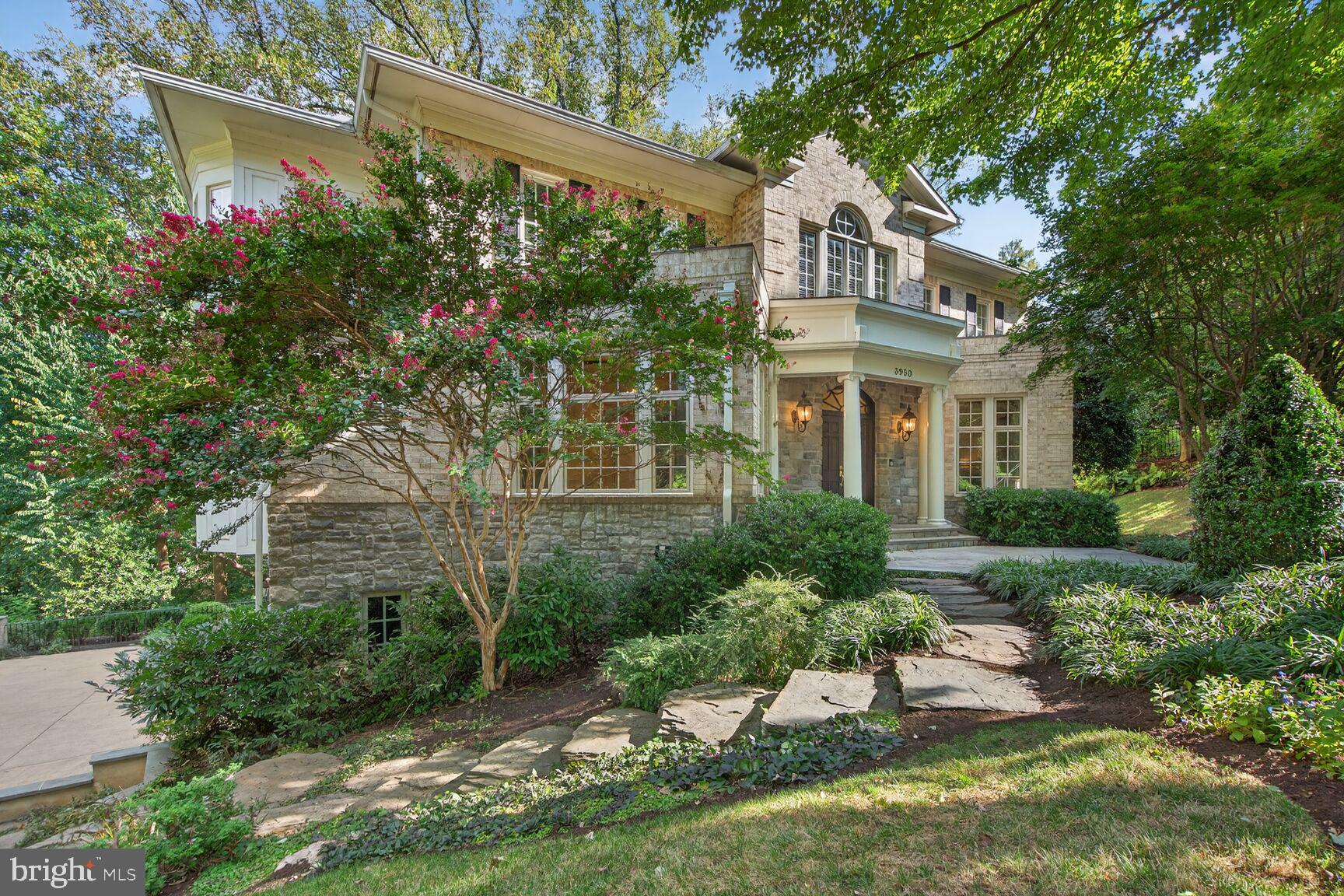 DOVER BALMORAL RIVERWOOD - Residential