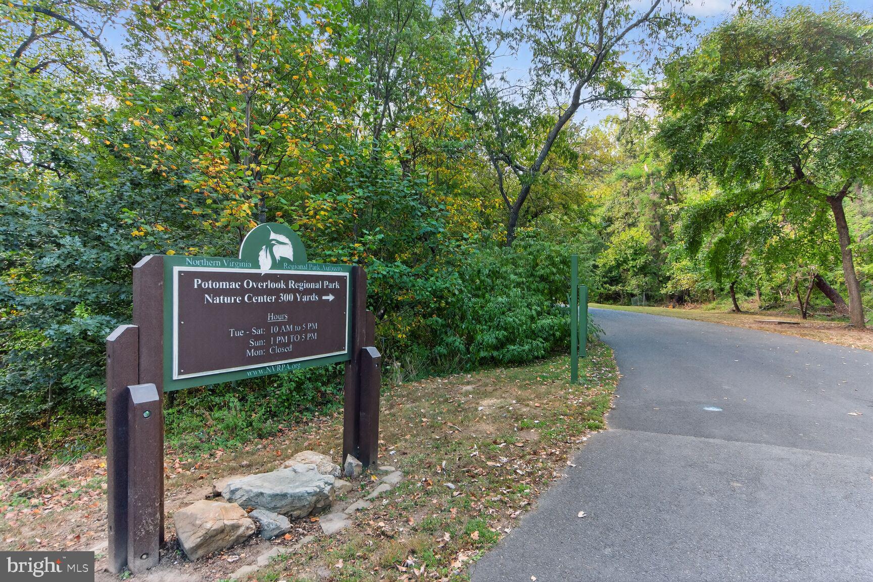 DOVER BALMORAL RIVERWOOD - Residential