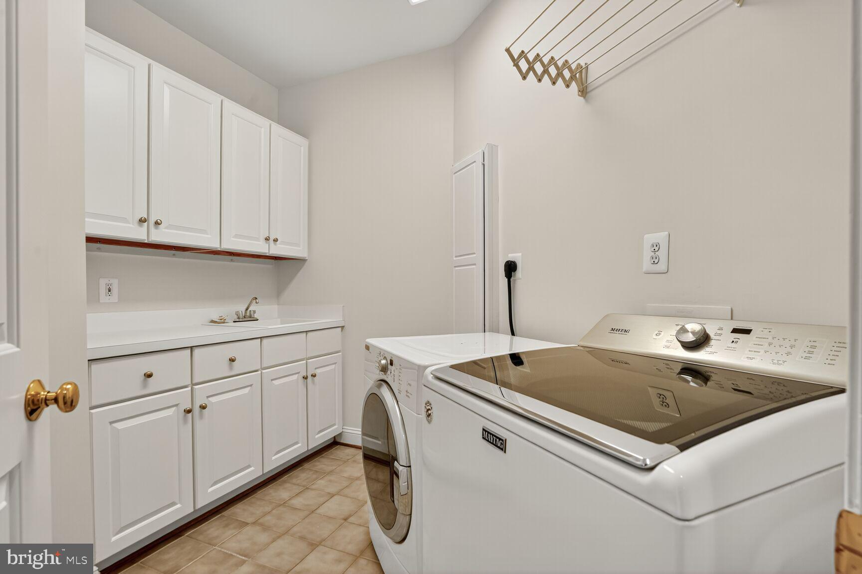 DOVER BALMORAL RIVERWOOD - Residential