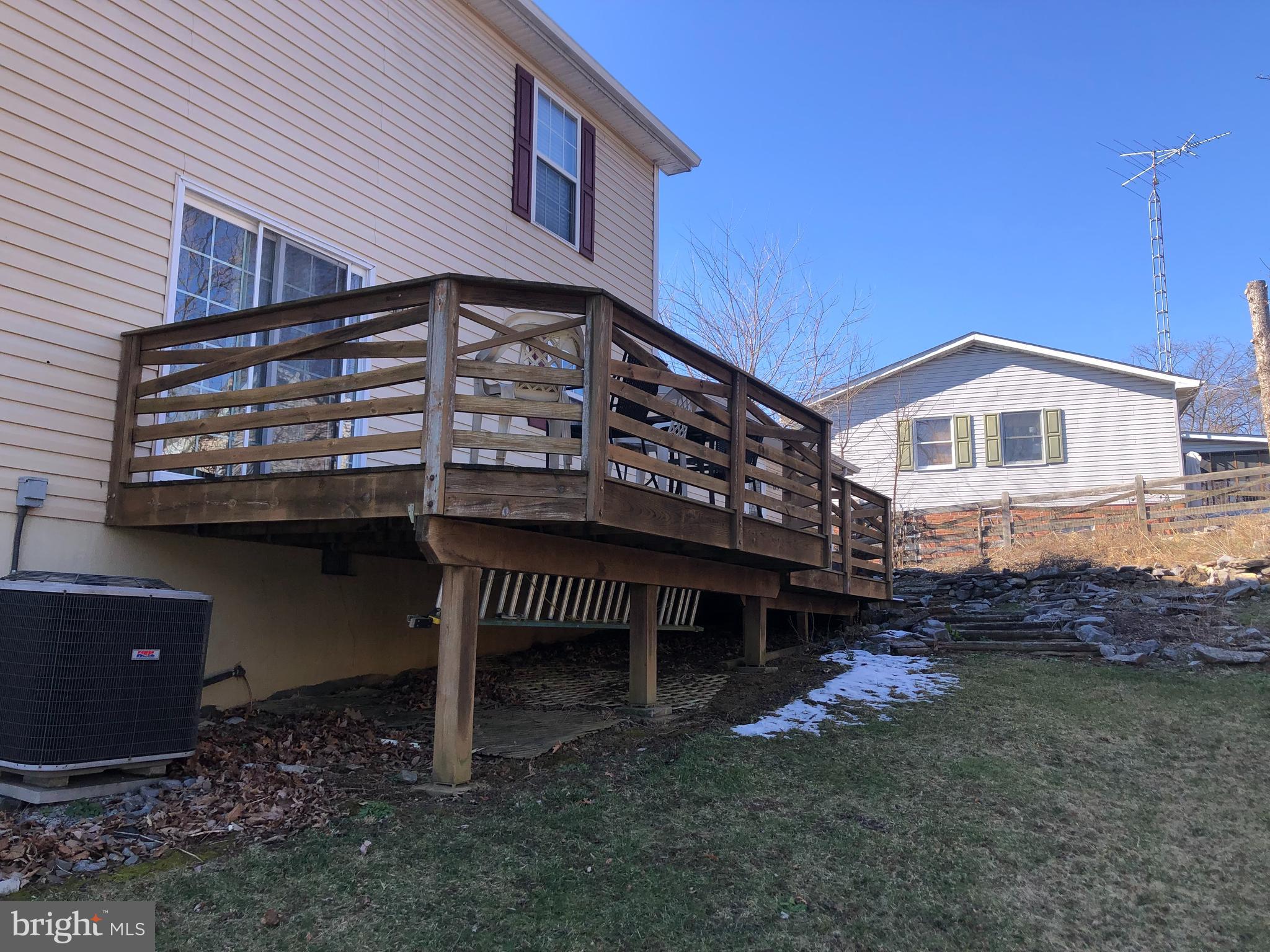 BRIARWOOD - Residential