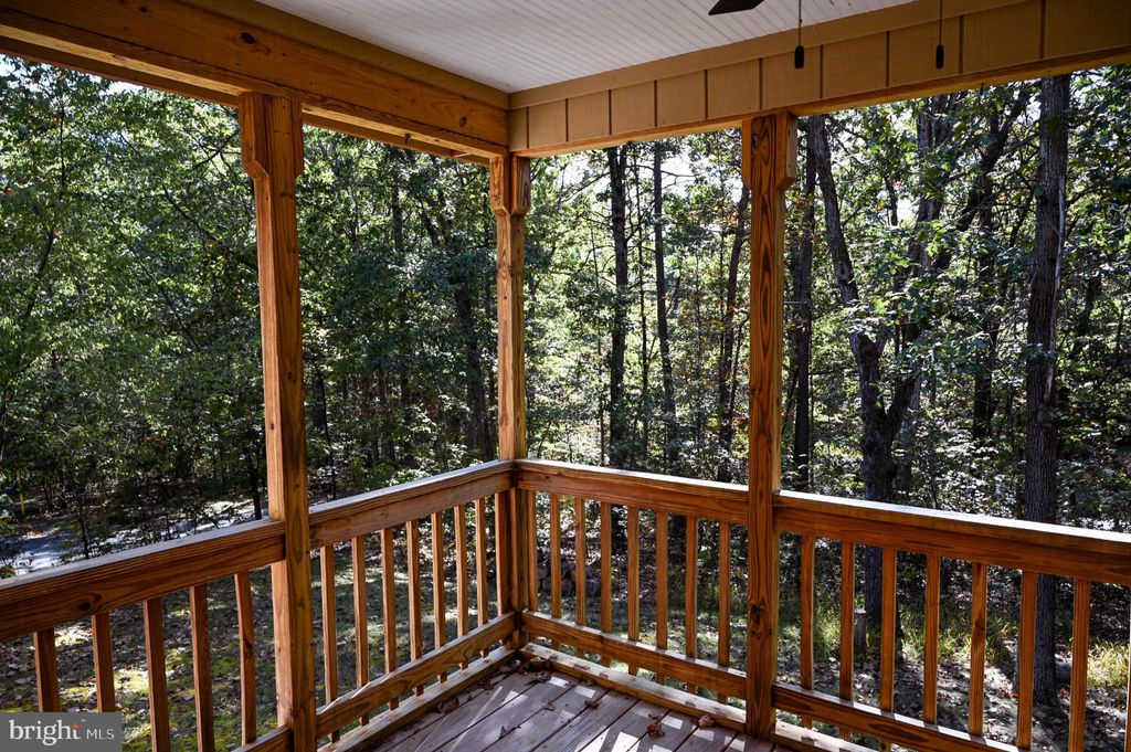 Photo of 197 Willow Ln, MOUNT JACKSON, VA 22842 (MLS # VASH2012720)