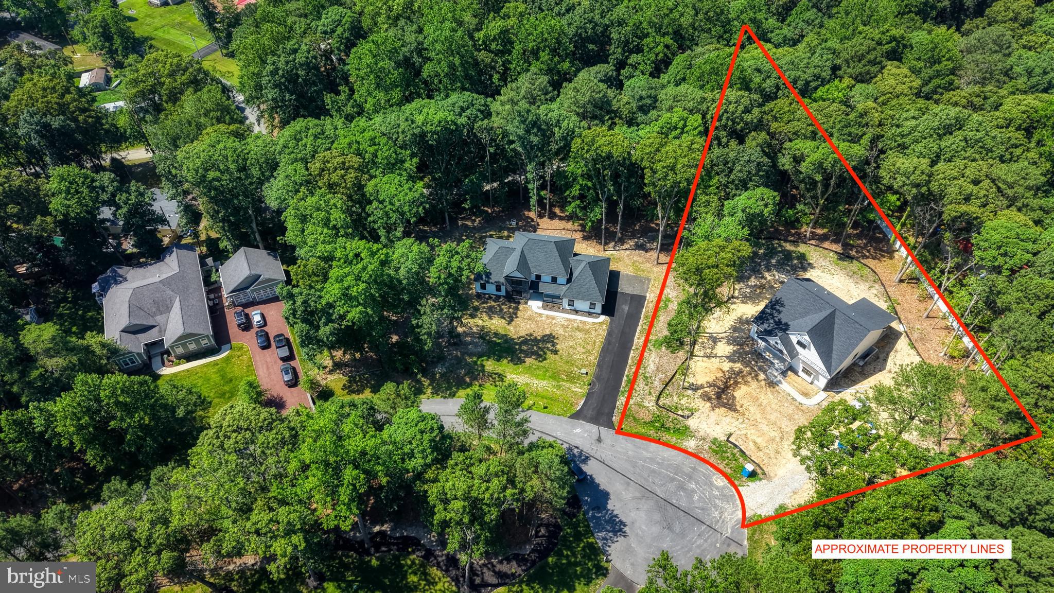 1008 HERON COURT